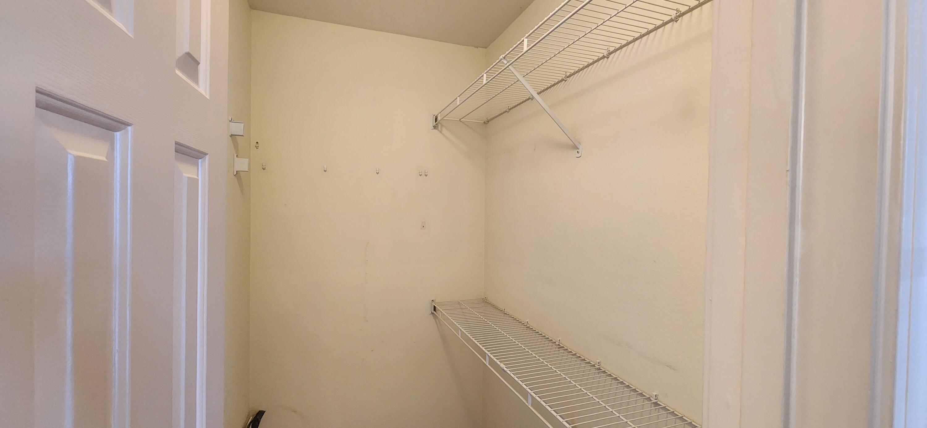 200 Eagle Drive Property Photo 10