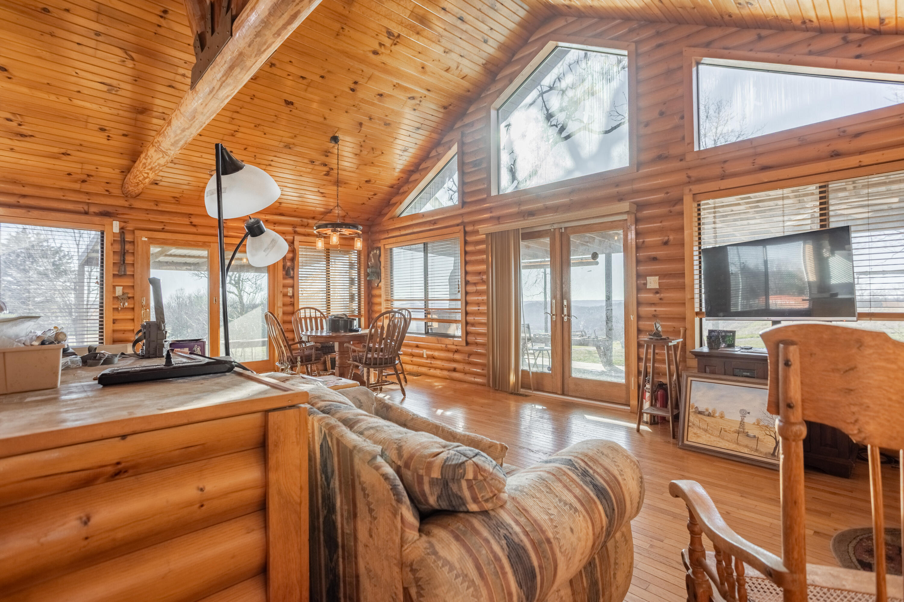 6955 Chadwick Road Property Photo 13