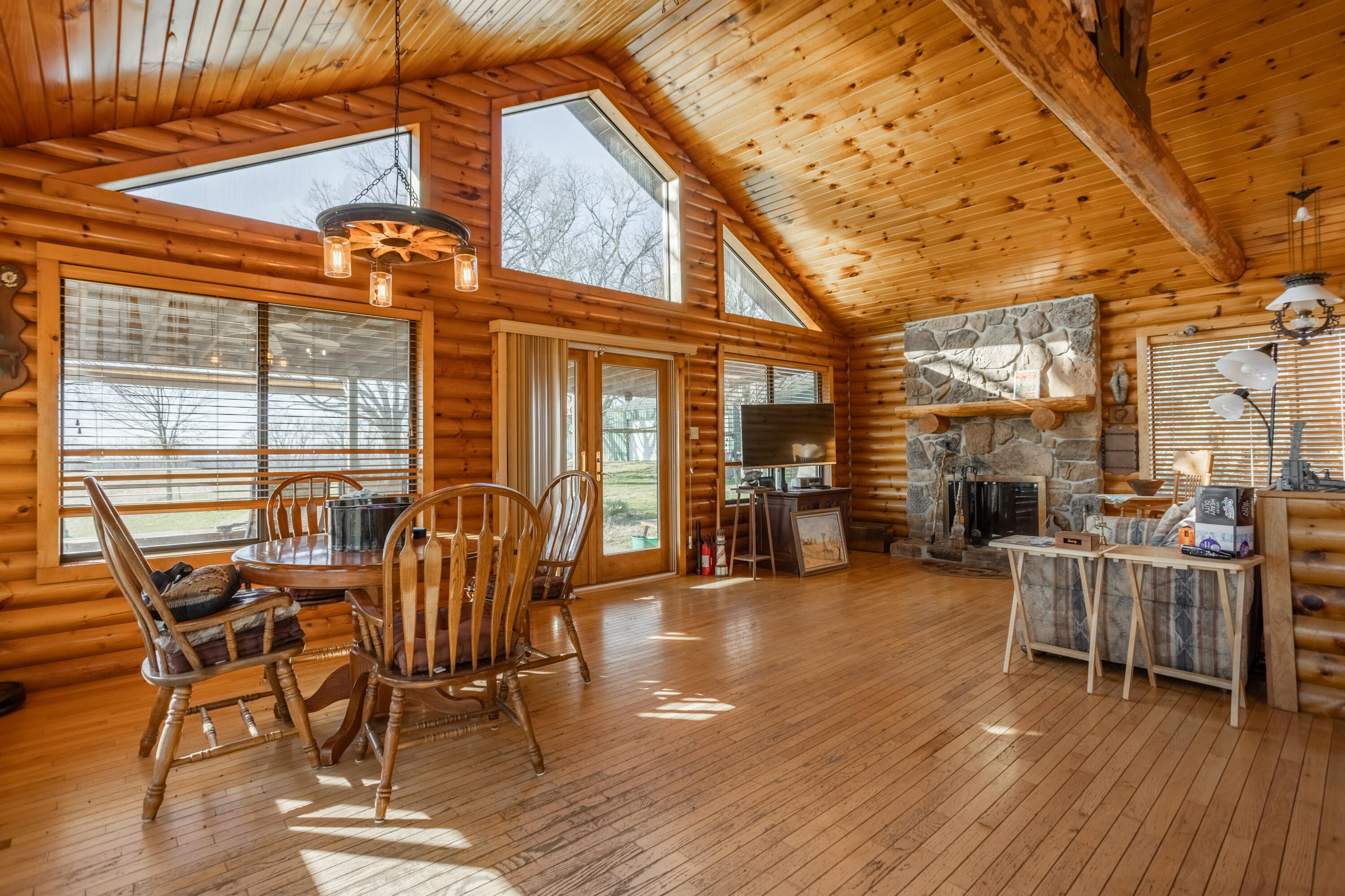 6955 Chadwick Road Property Photo 15