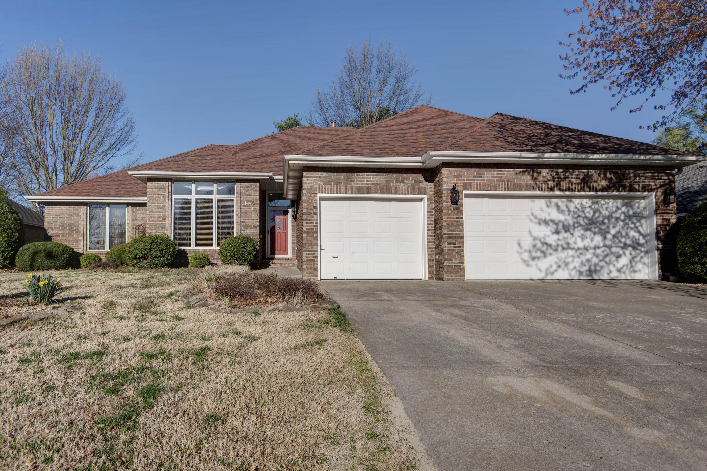 4625 South Quail Creek Avenue Property Photo