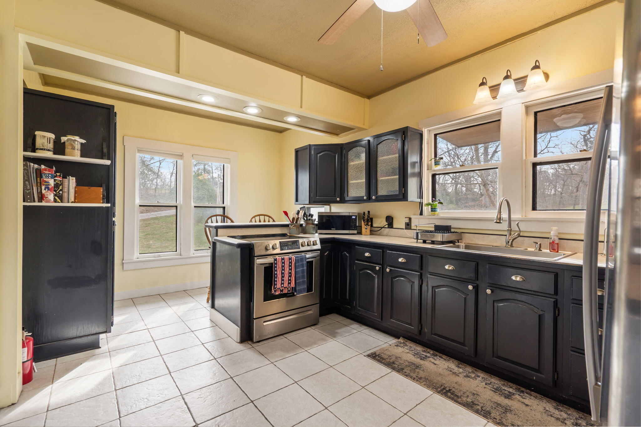 122 Kerr Road Property Photo 6