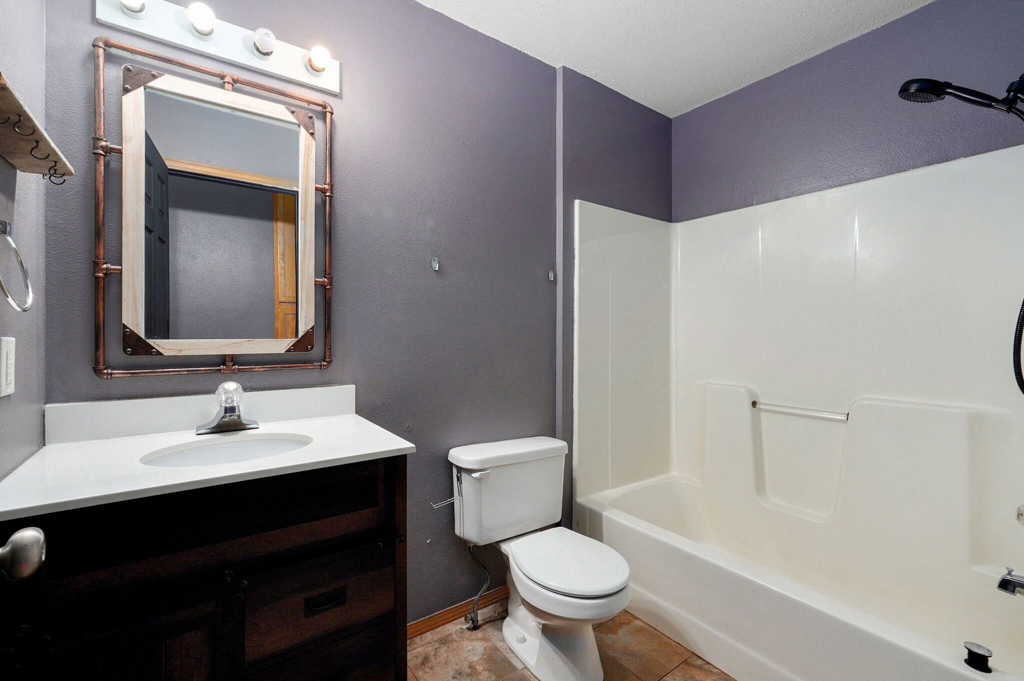108 East Chrysler Avenue Property Photo 11