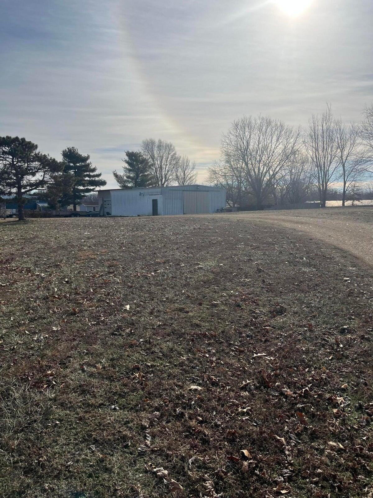 000 Maple Street Property Photo 4