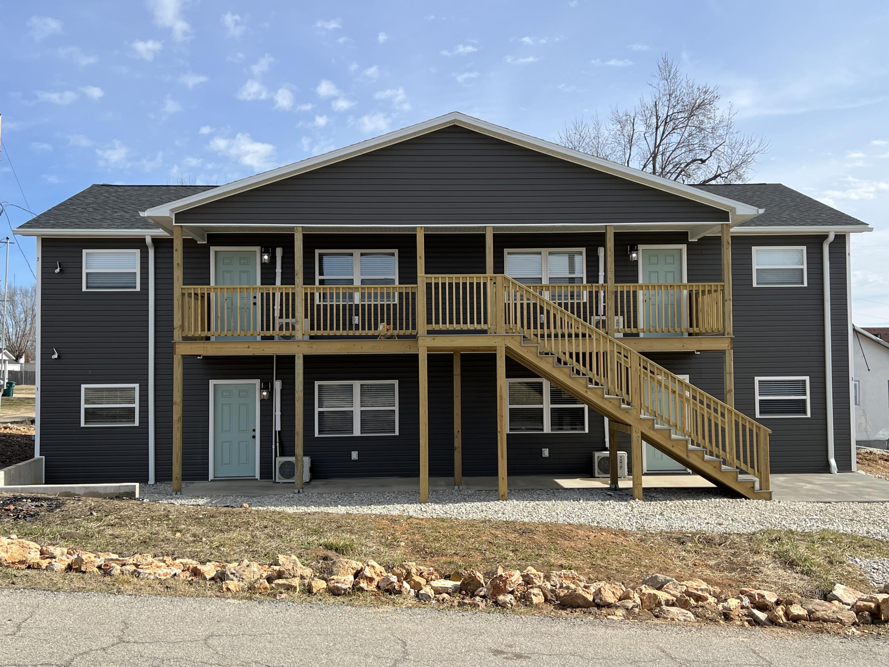 600 Rogers Avenue Property Photo 2