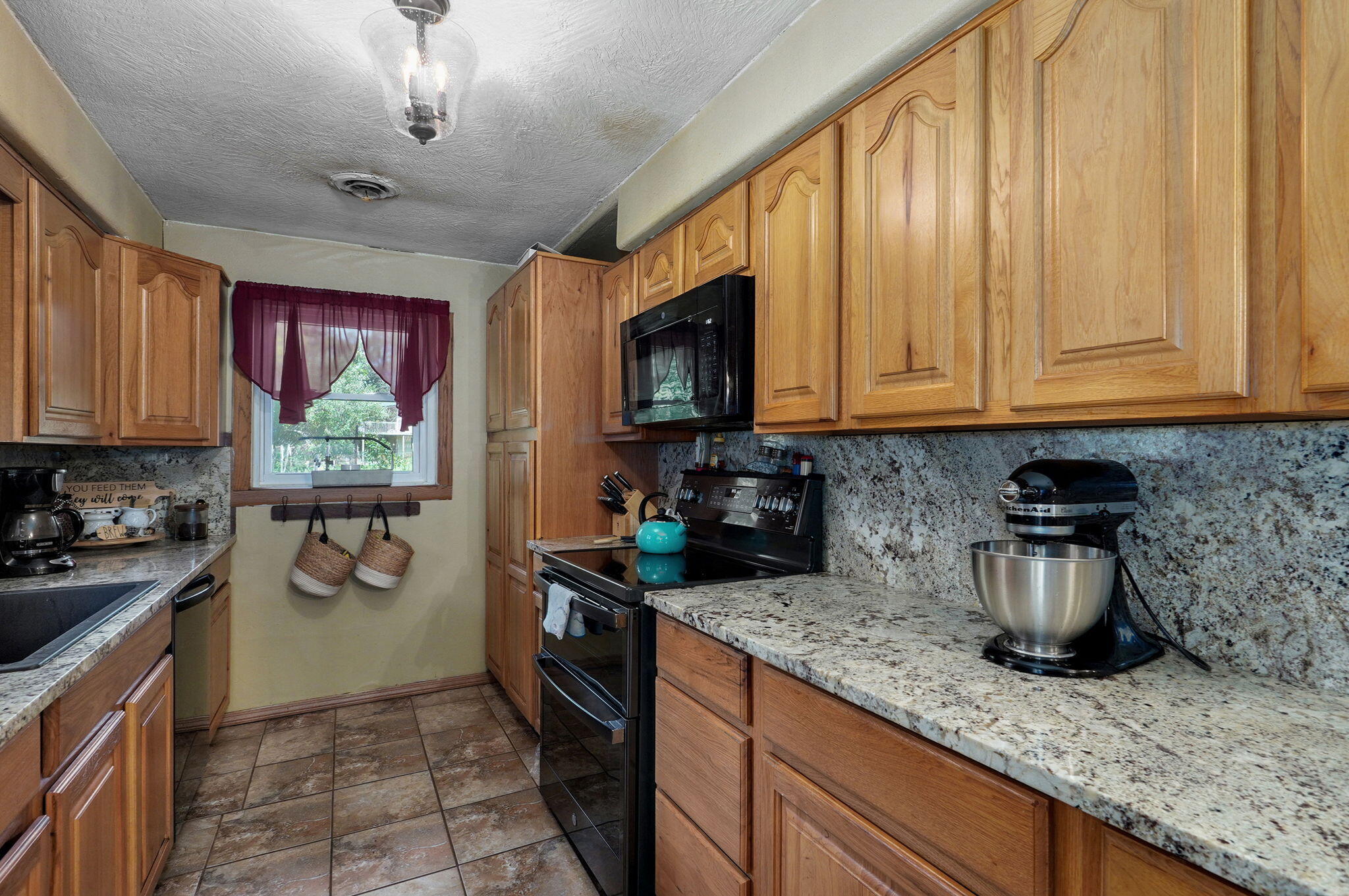 419 Rose Bud Drive Property Photo 41