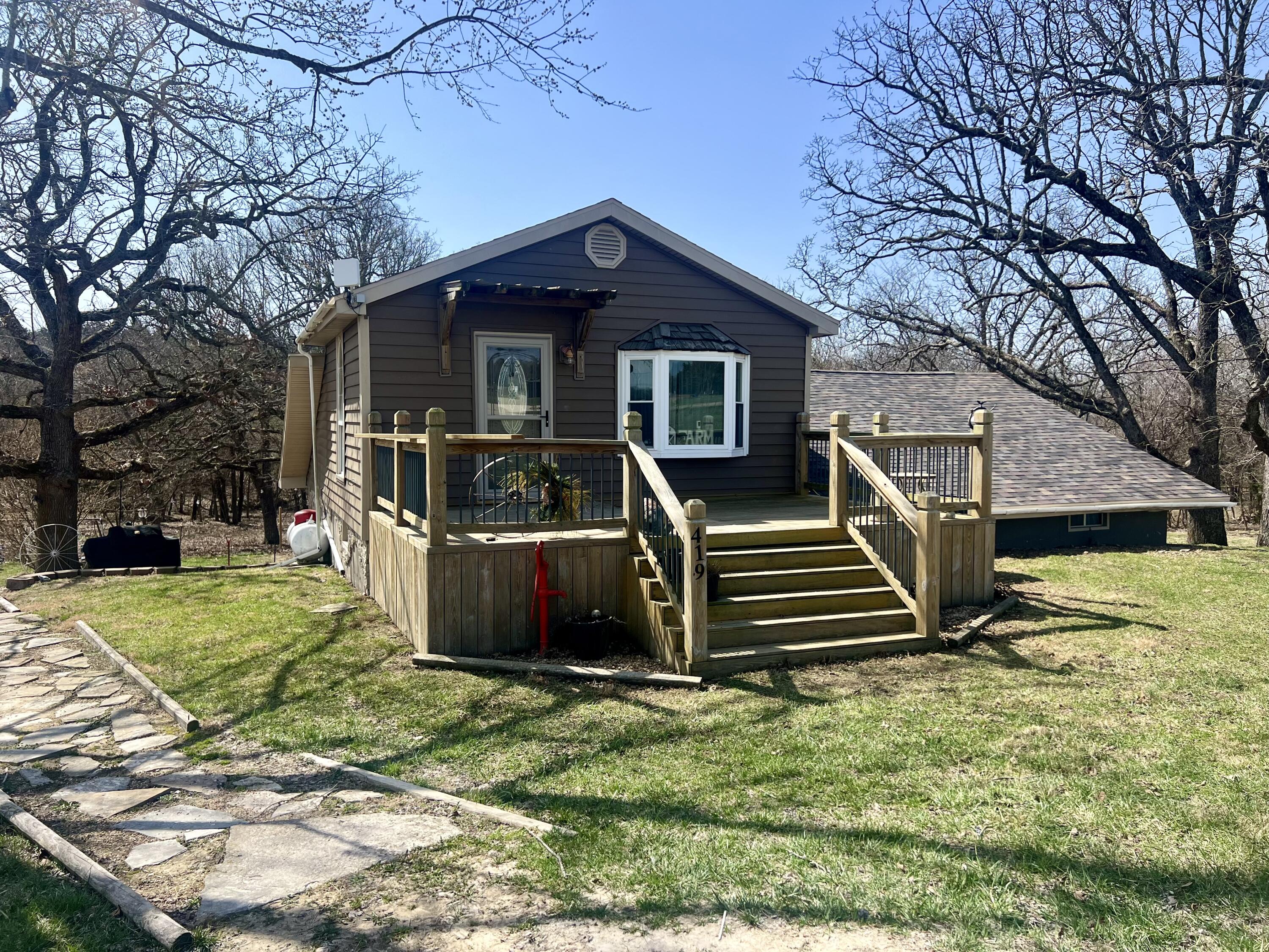 419 Rose Bud Drive Property Photo 5