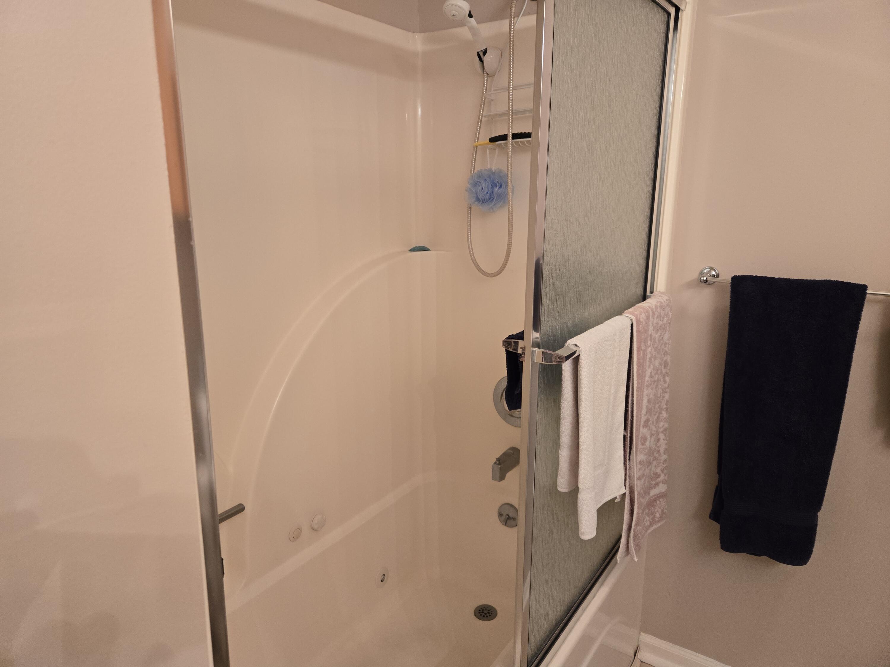300 Port Drive Property Photo 14