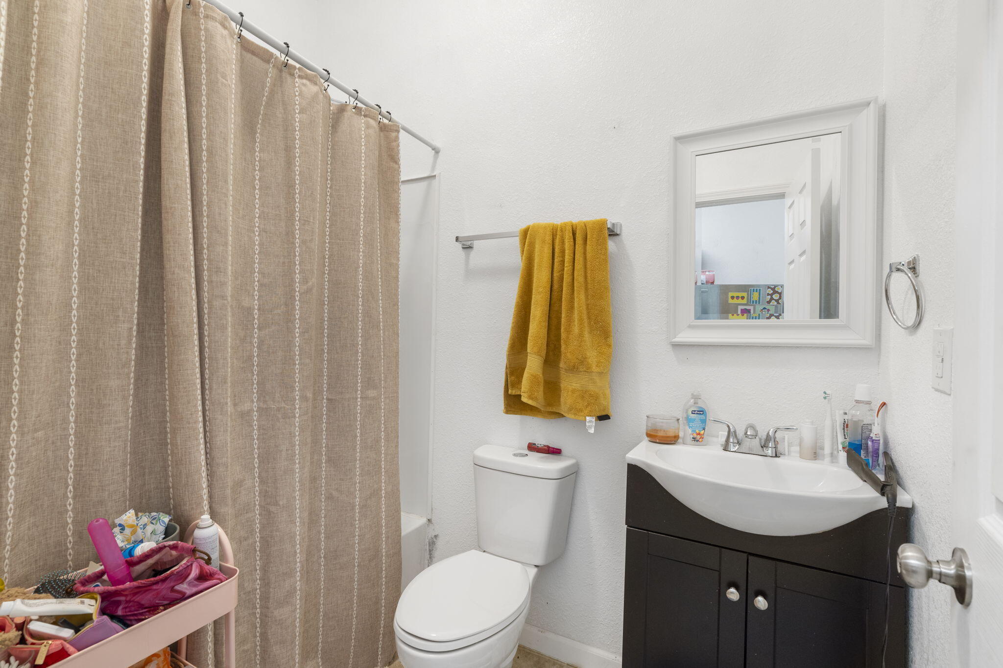 1026-1028 Commercial Property Photo 9