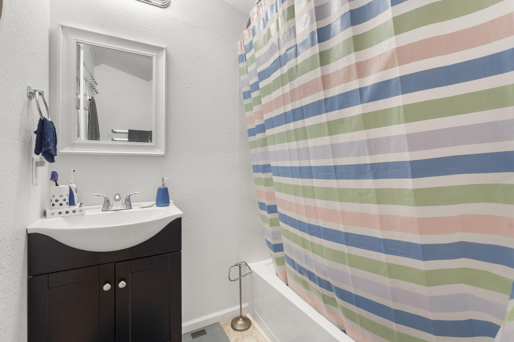 1026-1028 Commercial Property Photo 17