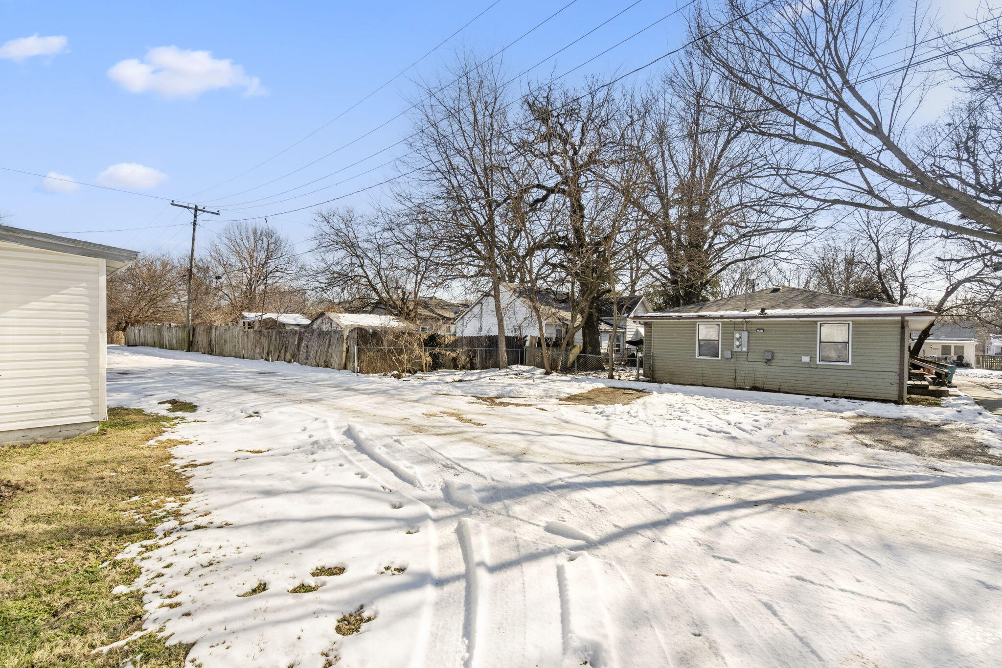 1026-1028 Commercial Property Photo 26