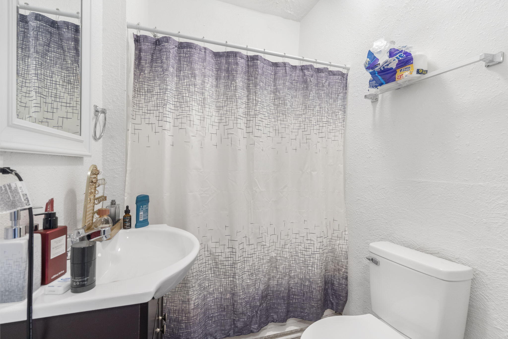 1032-1038 Commercial Property Photo 20