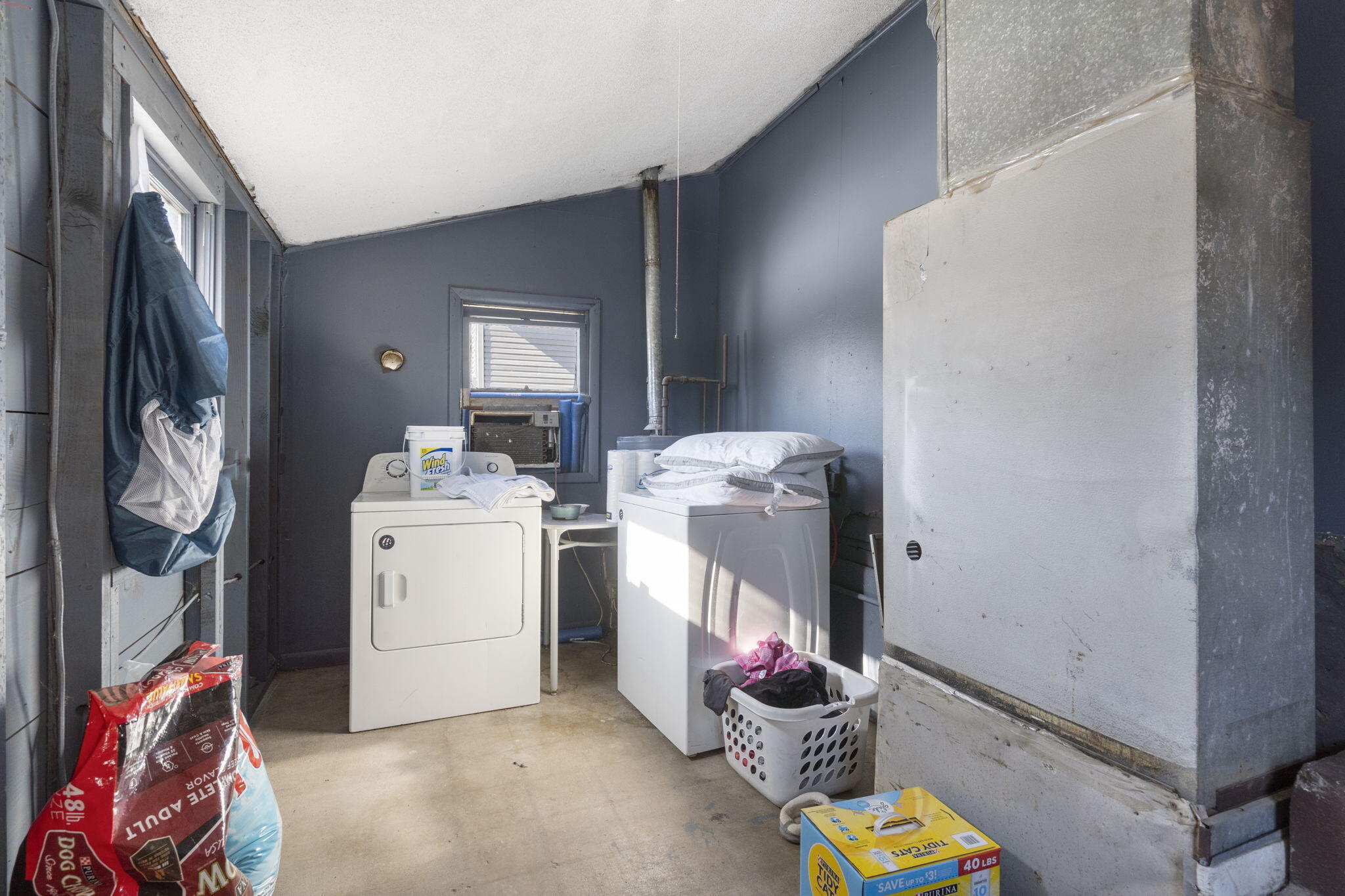1042-1052 Commercial Property Photo 29
