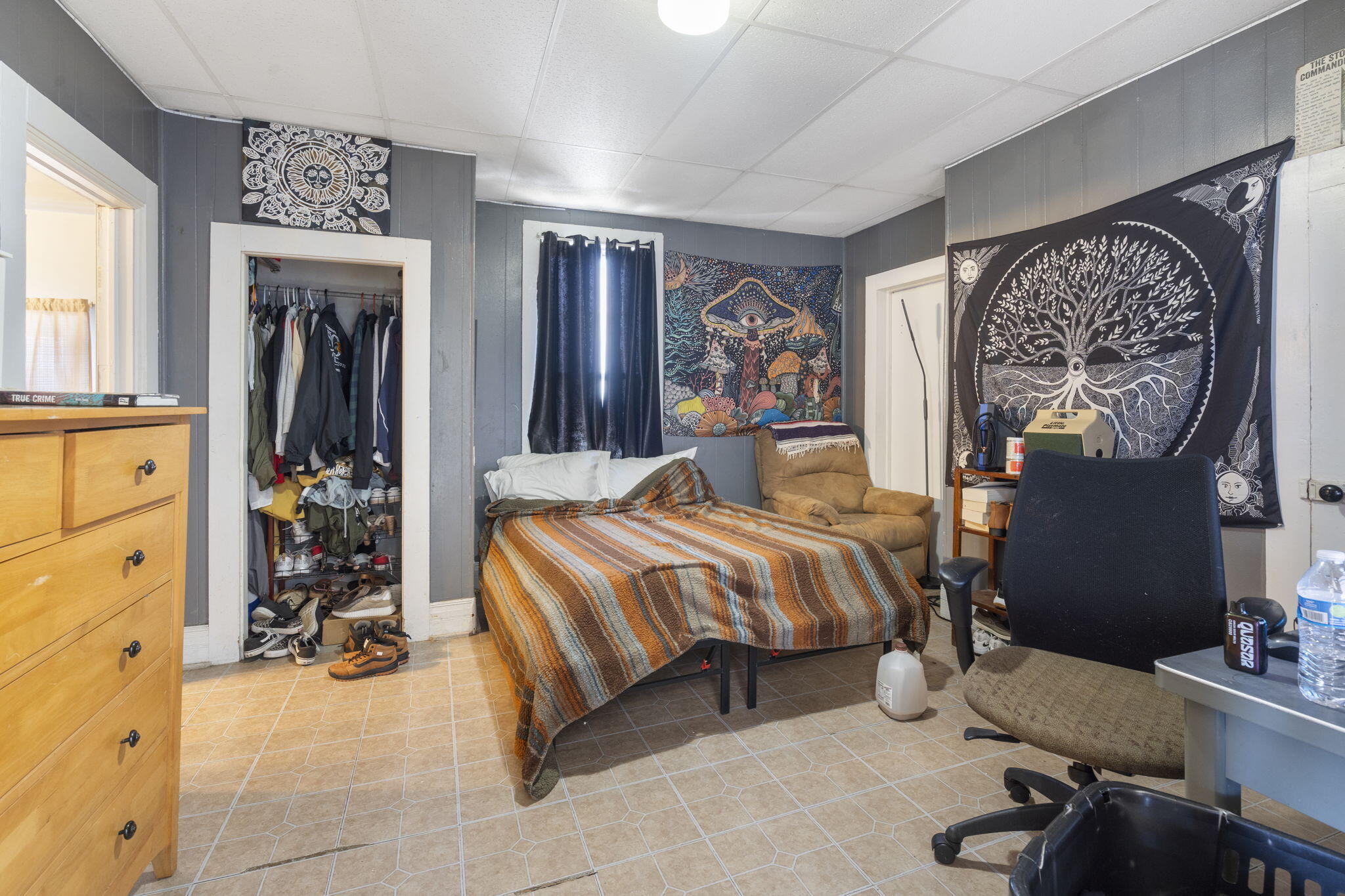1042-1052 Commercial Property Photo 30