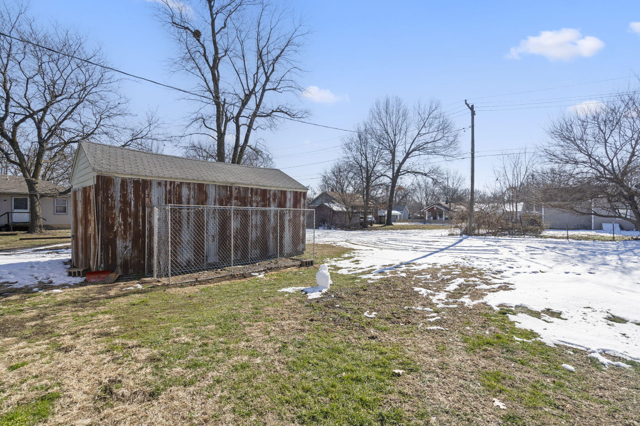 1042-1052 Commercial Property Photo 35