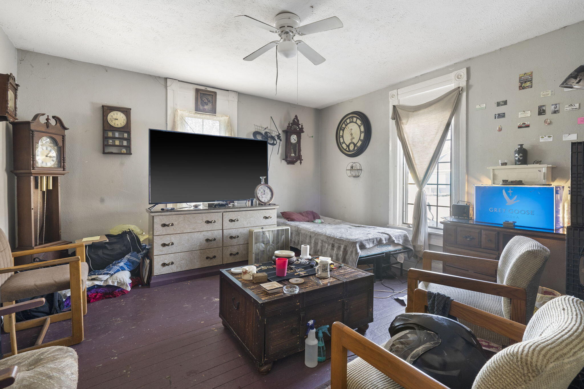 1042-1052 Commercial Property Photo 48