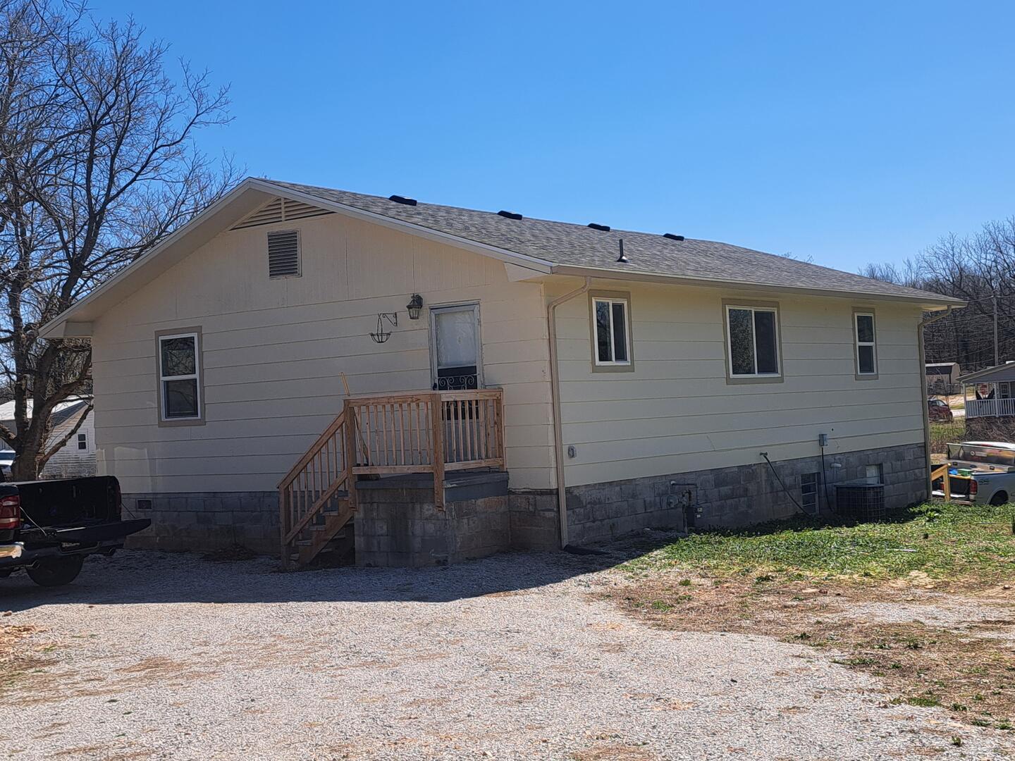 514 South Cole Property Photo 2
