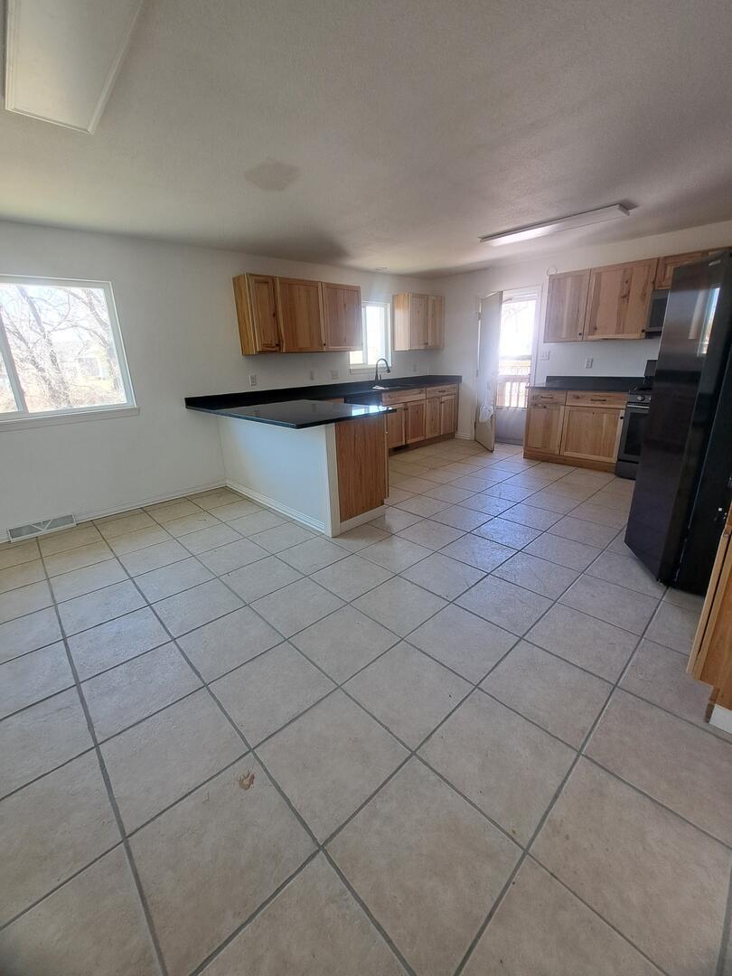 514 South Cole Property Photo 9