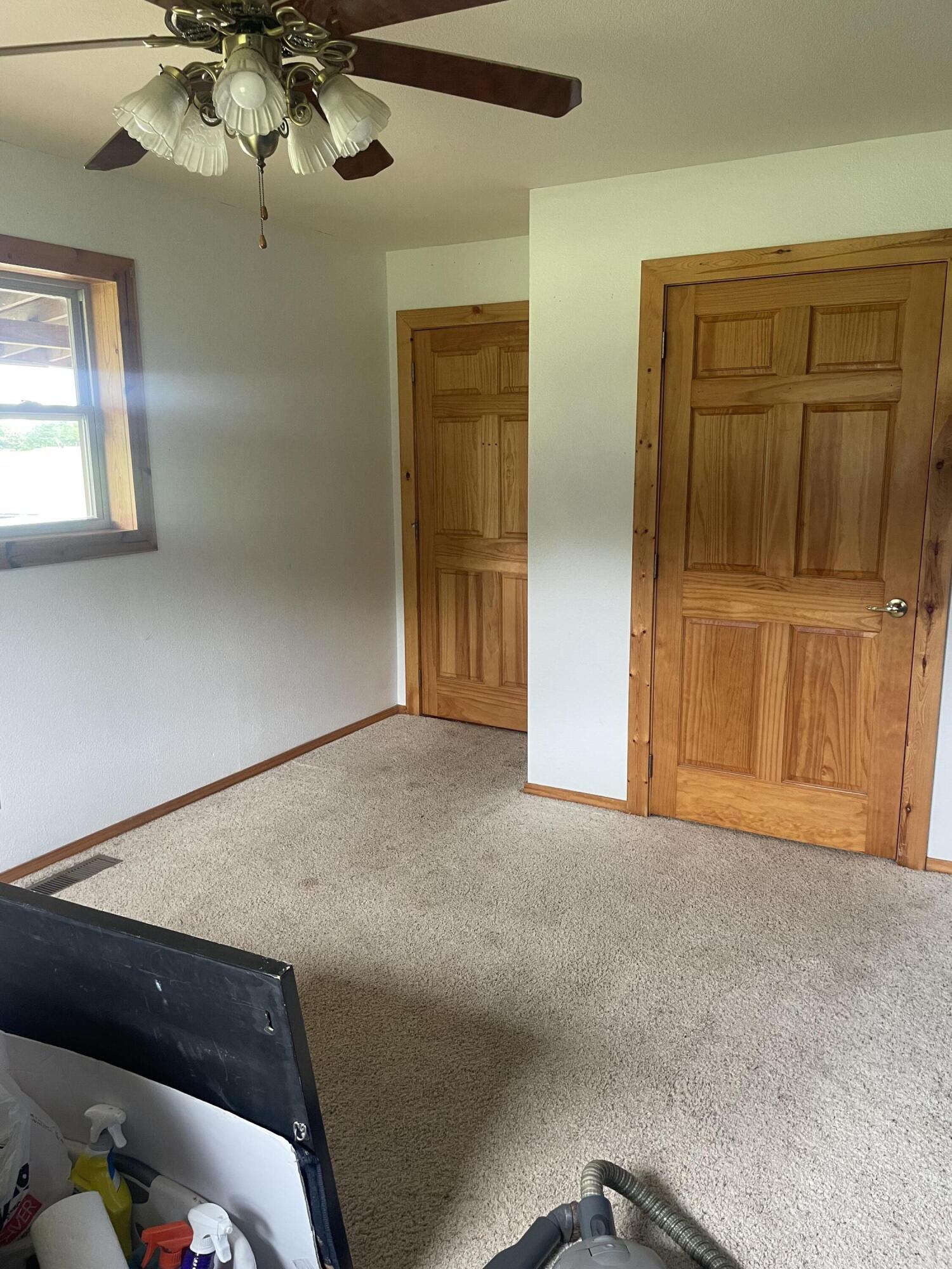 20302 Farm Road 1120 Property Photo 27