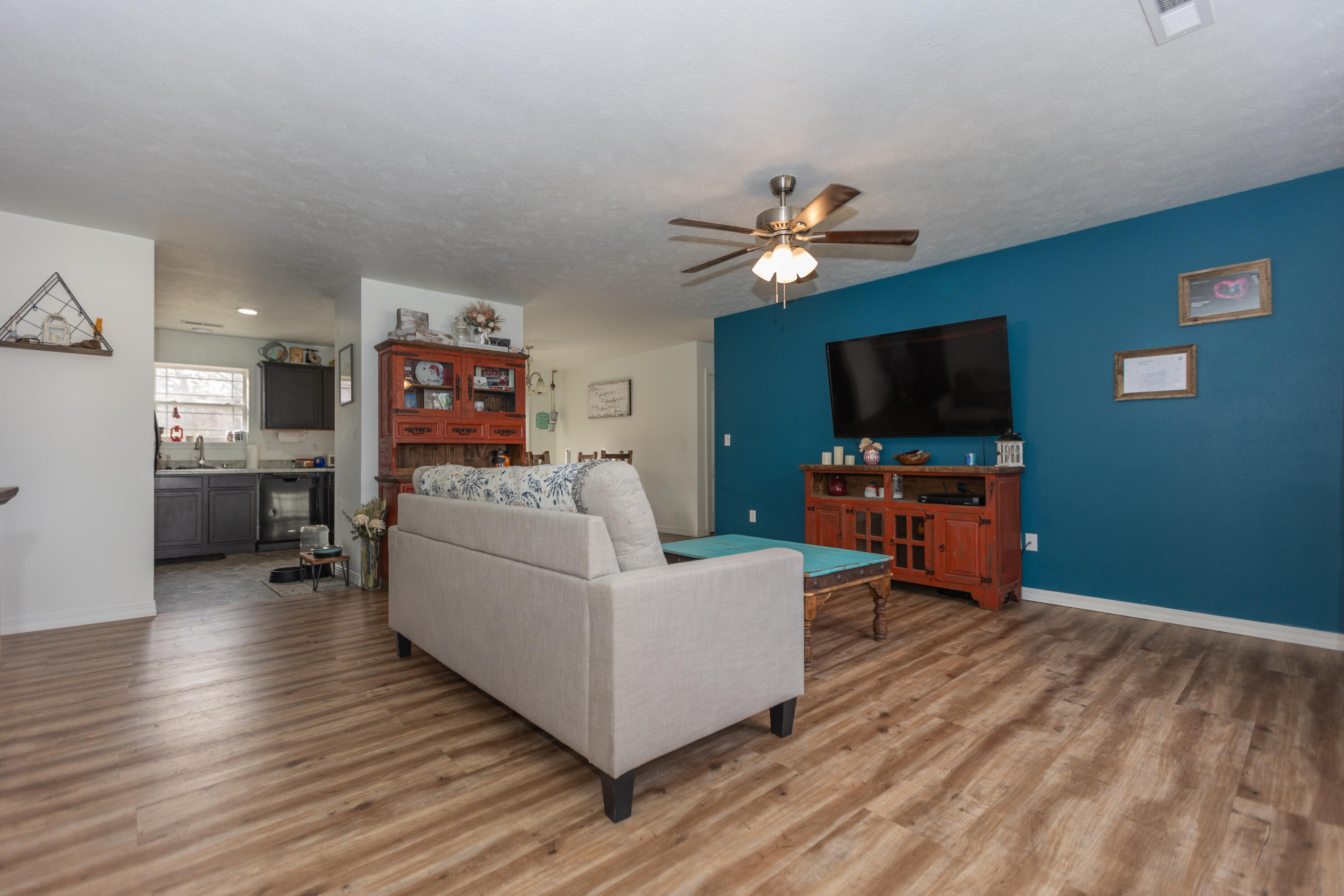 89 Romans Road Property Photo 4