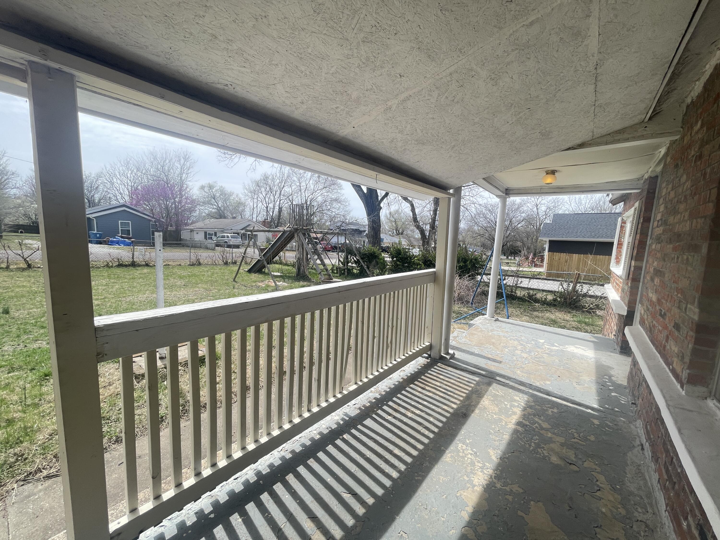 3211 West Madison Street Property Photo 18