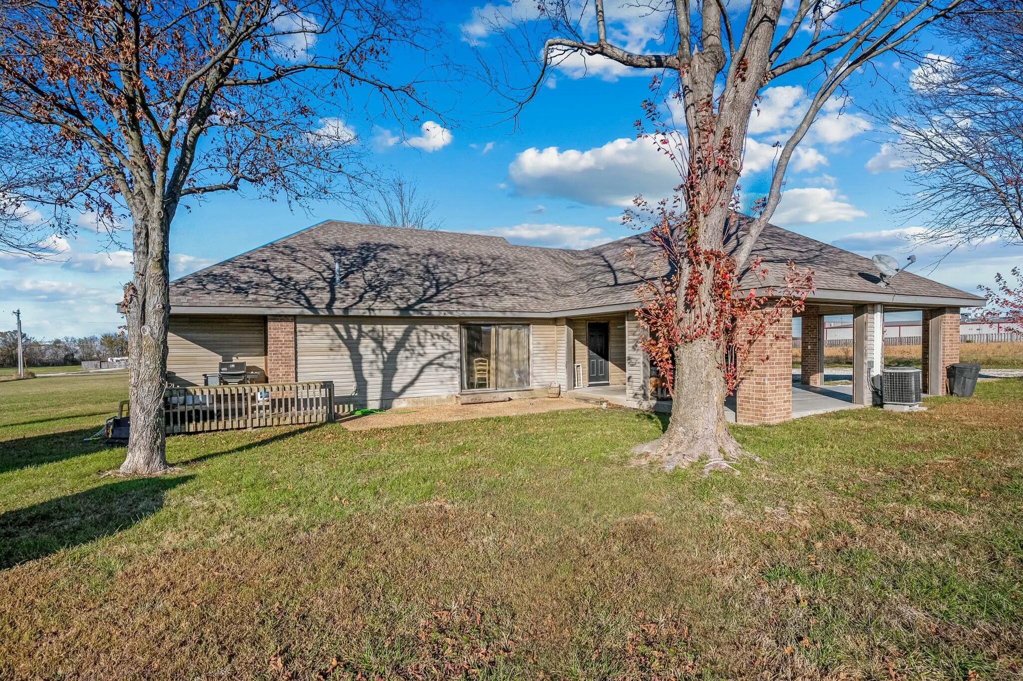 1338 Highway U Property Photo 31