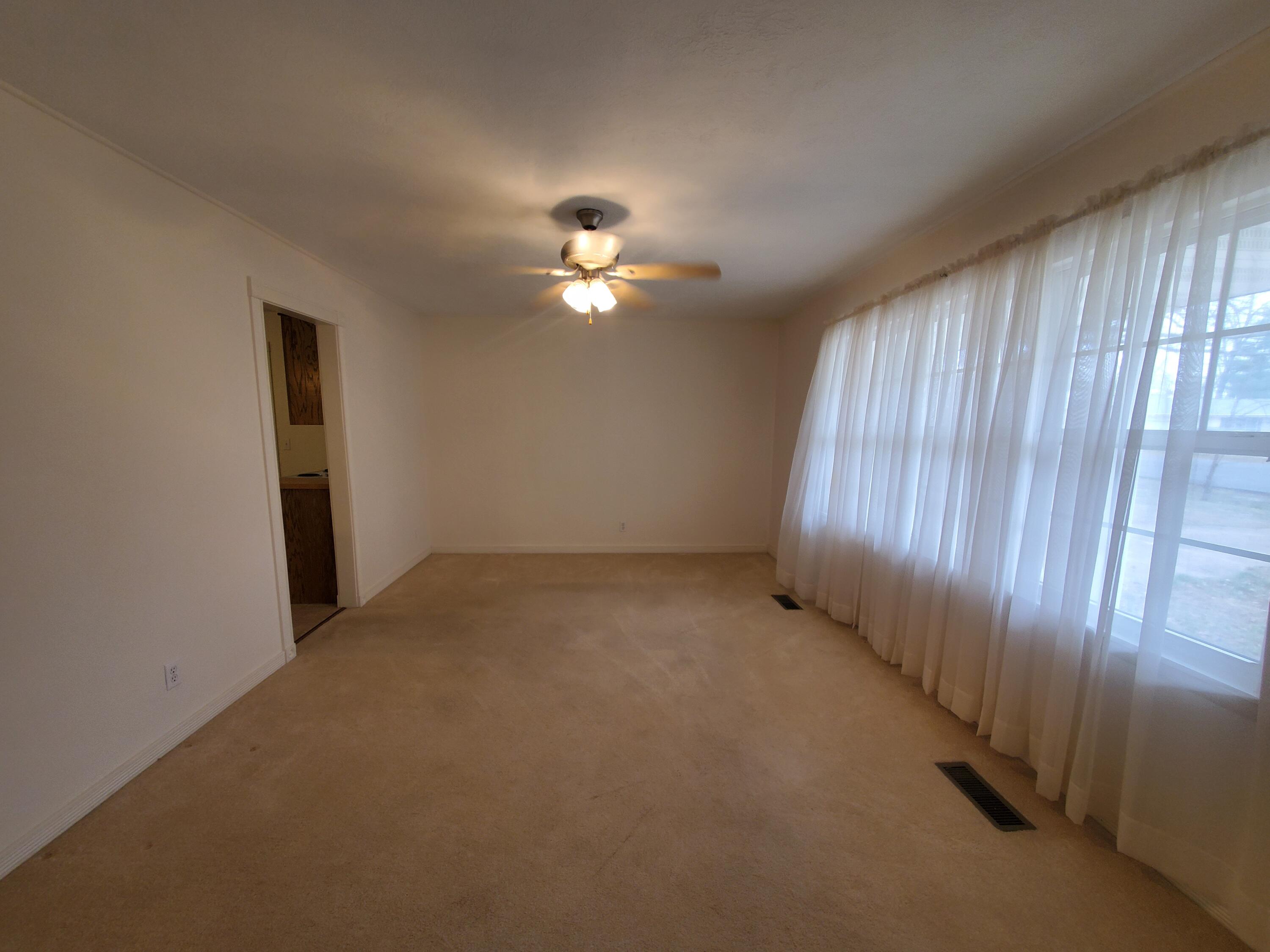 528 Dogwood Lane Property Photo 5