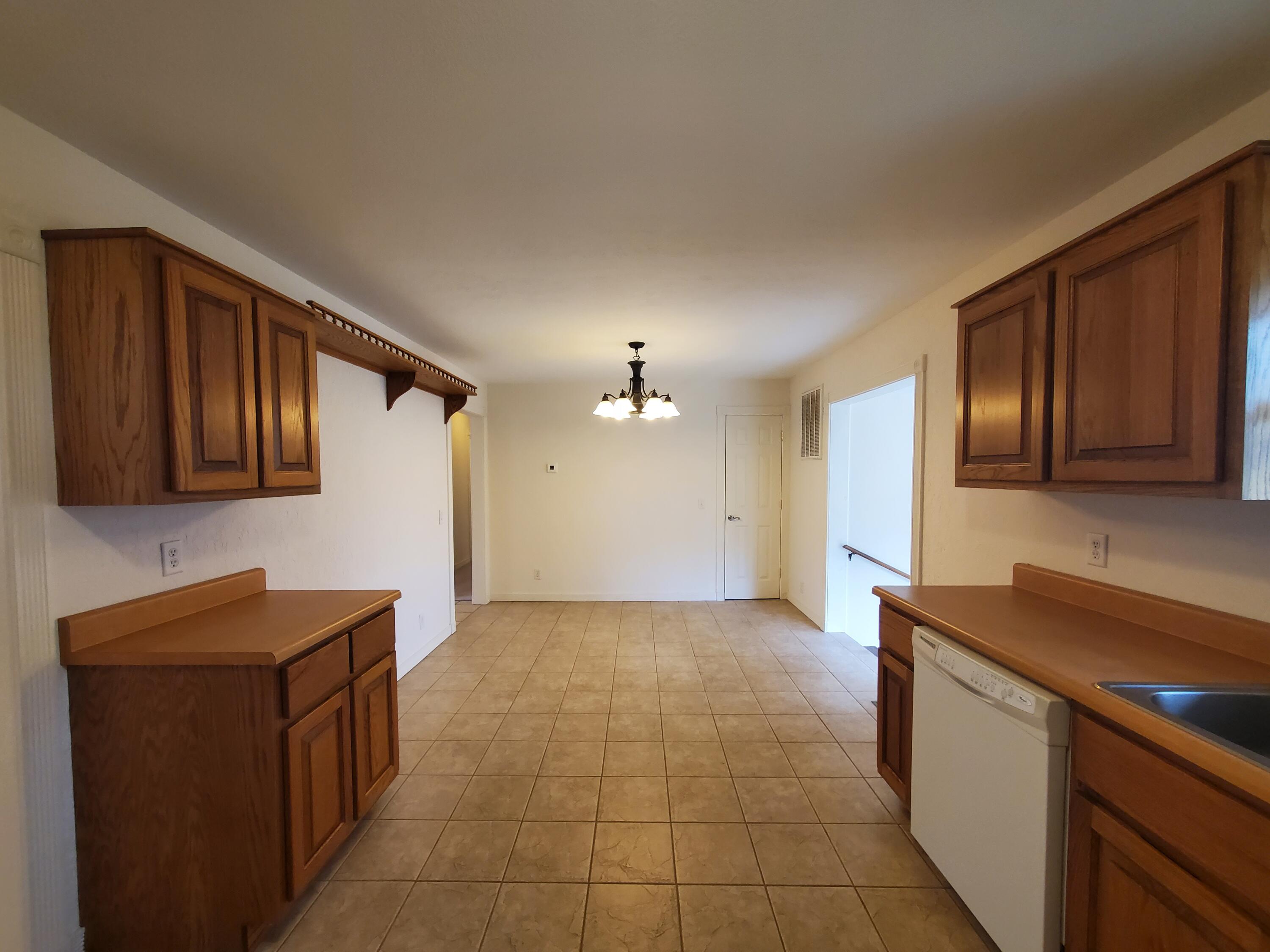 528 Dogwood Lane Property Photo 8