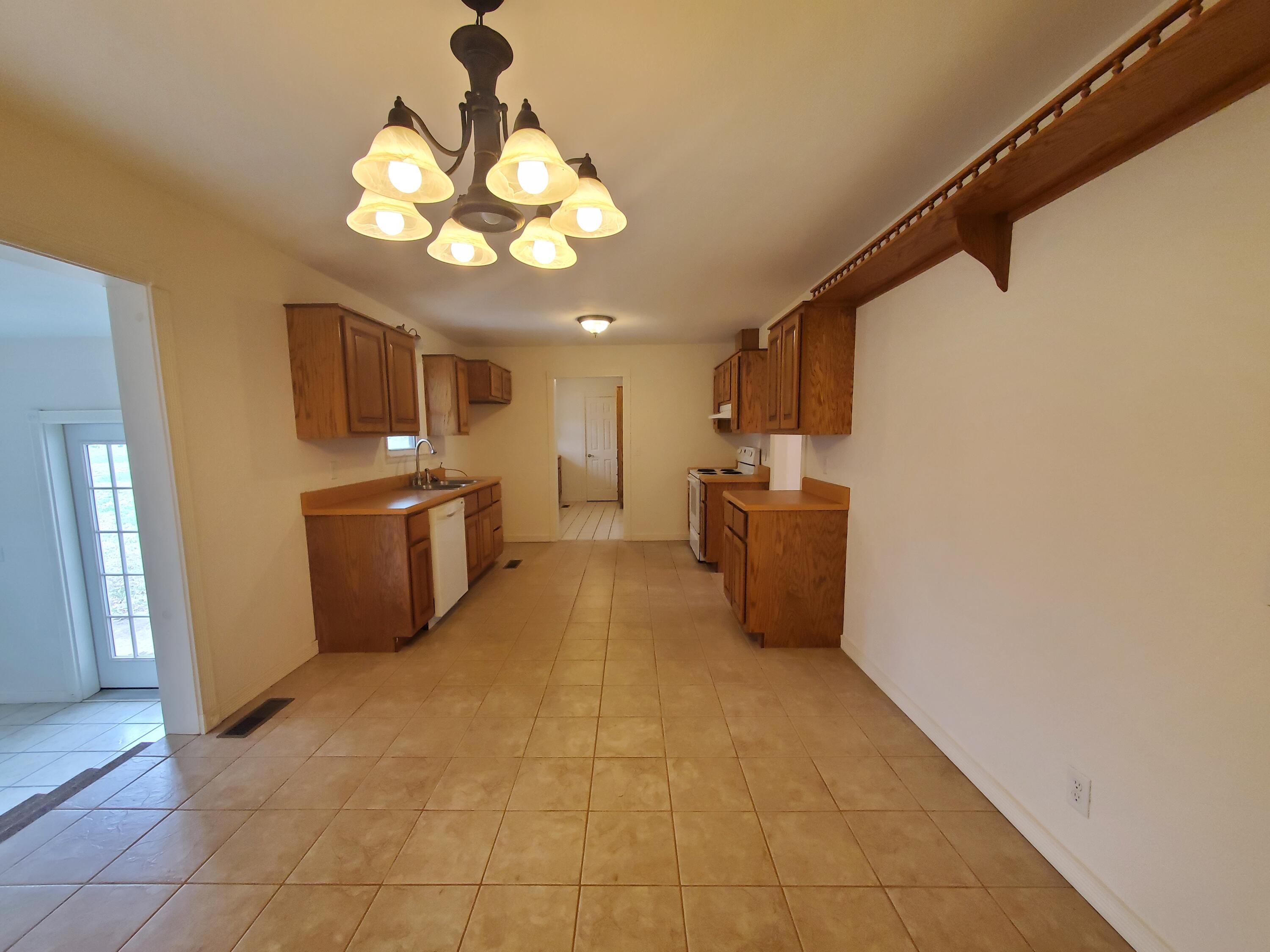 528 Dogwood Lane Property Photo 9