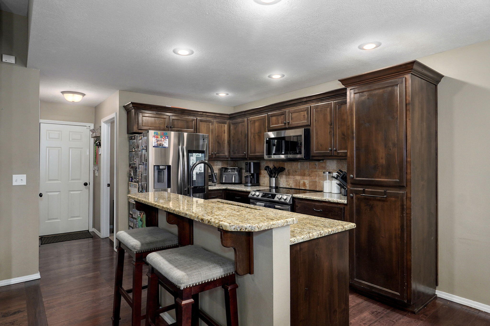2023 South Fisk Avenue Property Photo 12