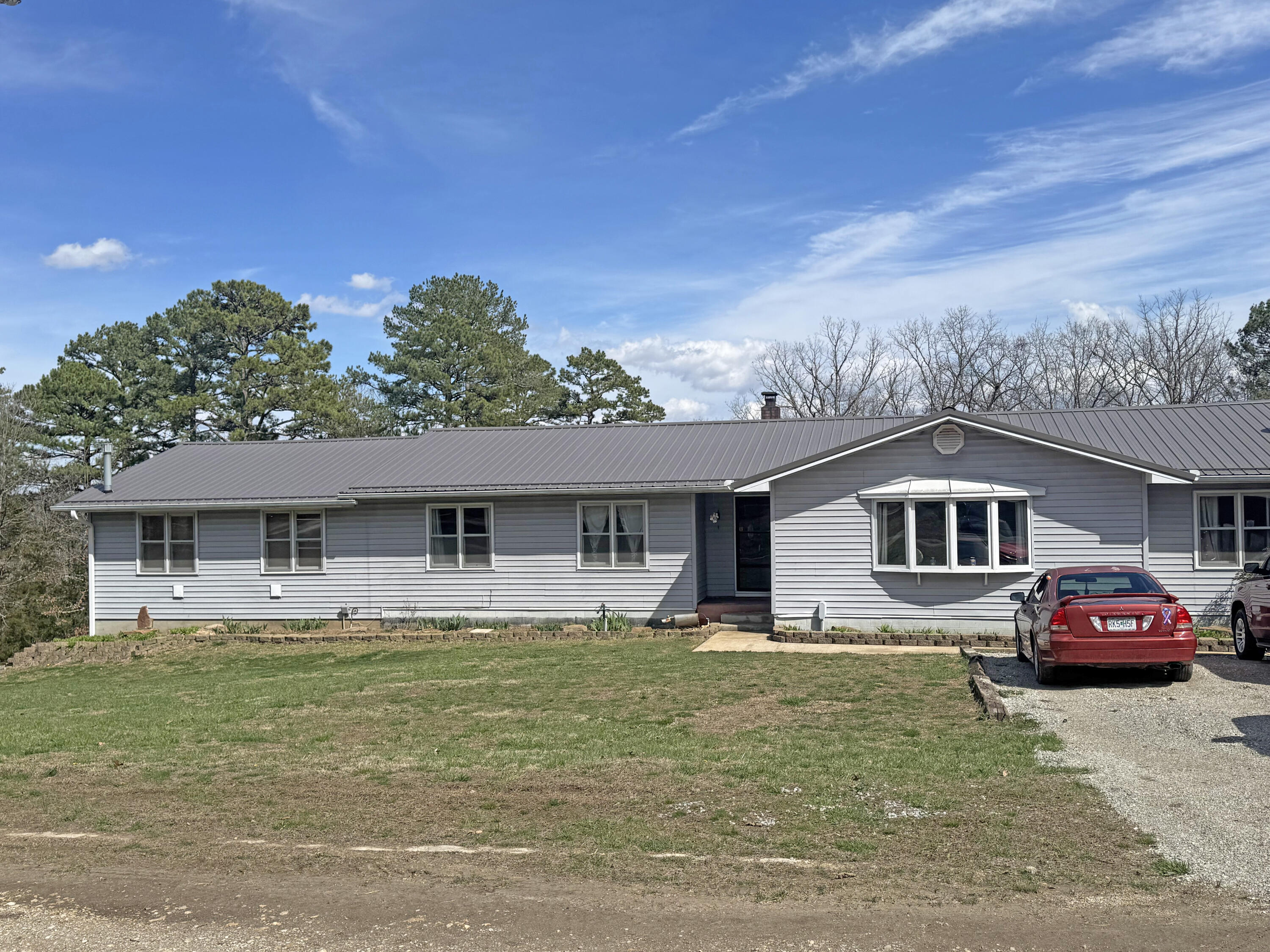17586 Knox Lane Property Photo