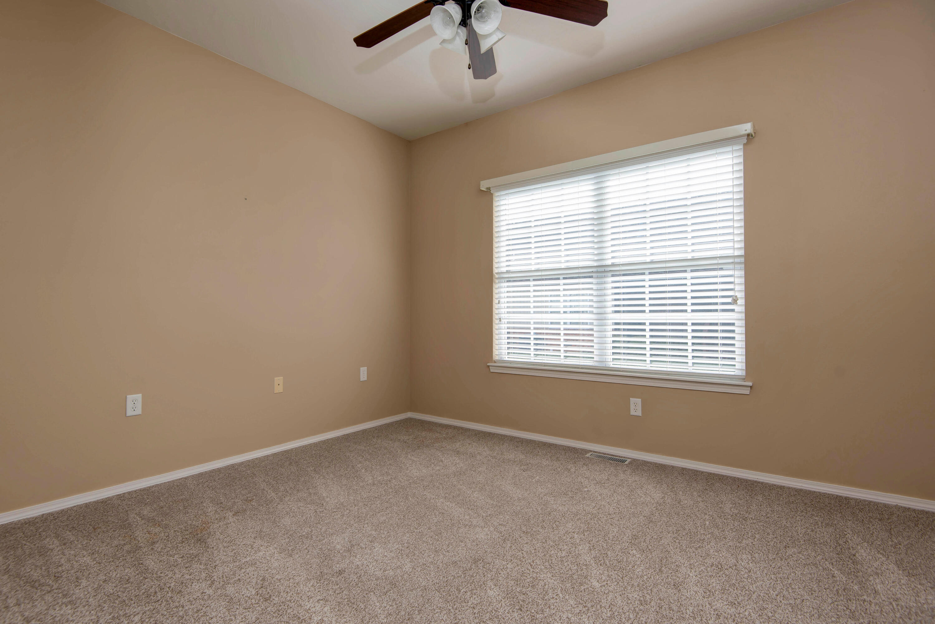 1392 North Sandy Creek Circle Property Photo 18