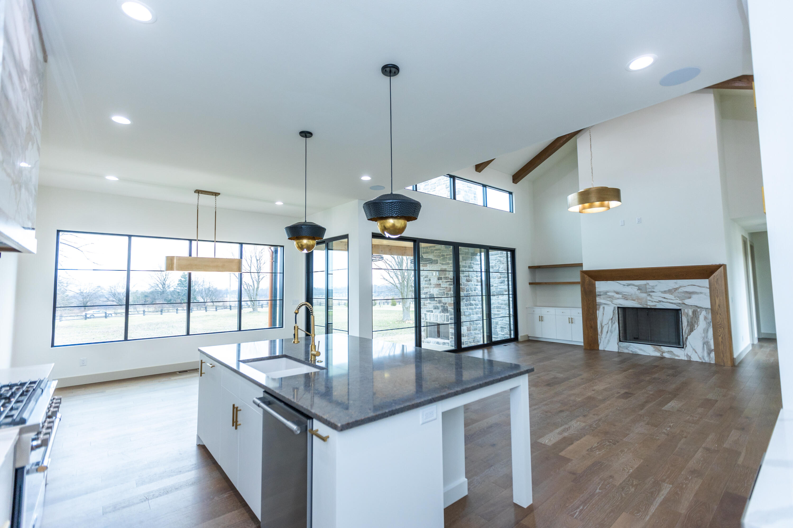 269 East Wisteria Lane Property Photo 19