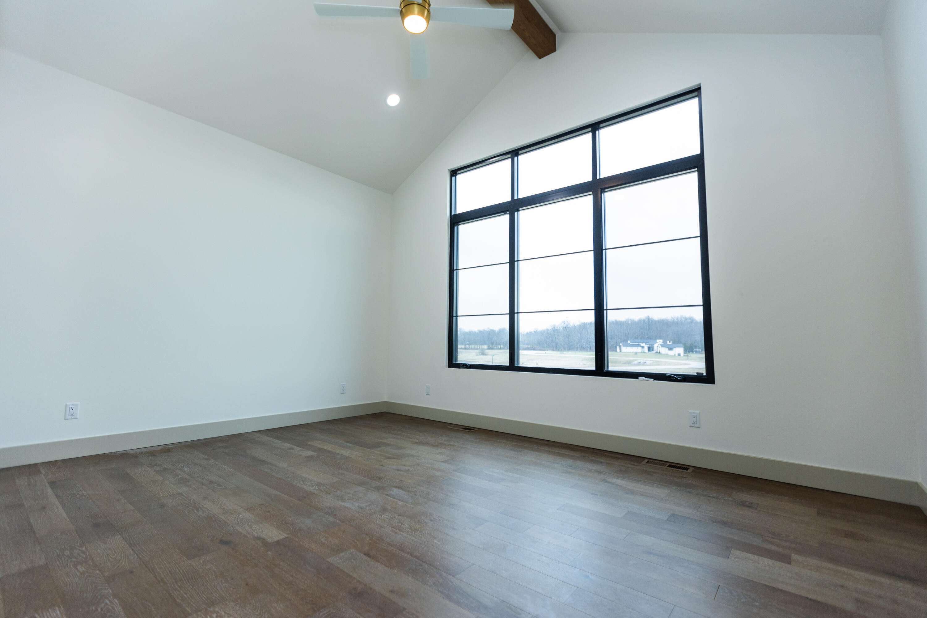 269 East Wisteria Lane Property Photo 31