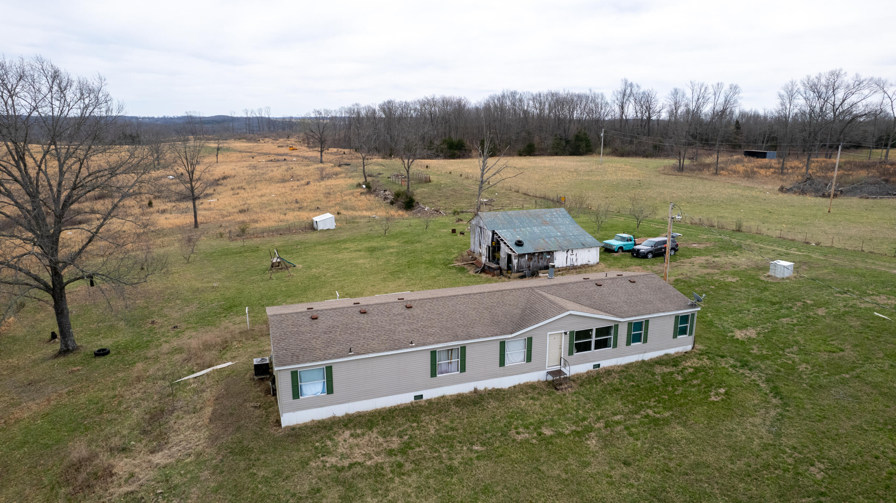1032 County Road Property Photo 4