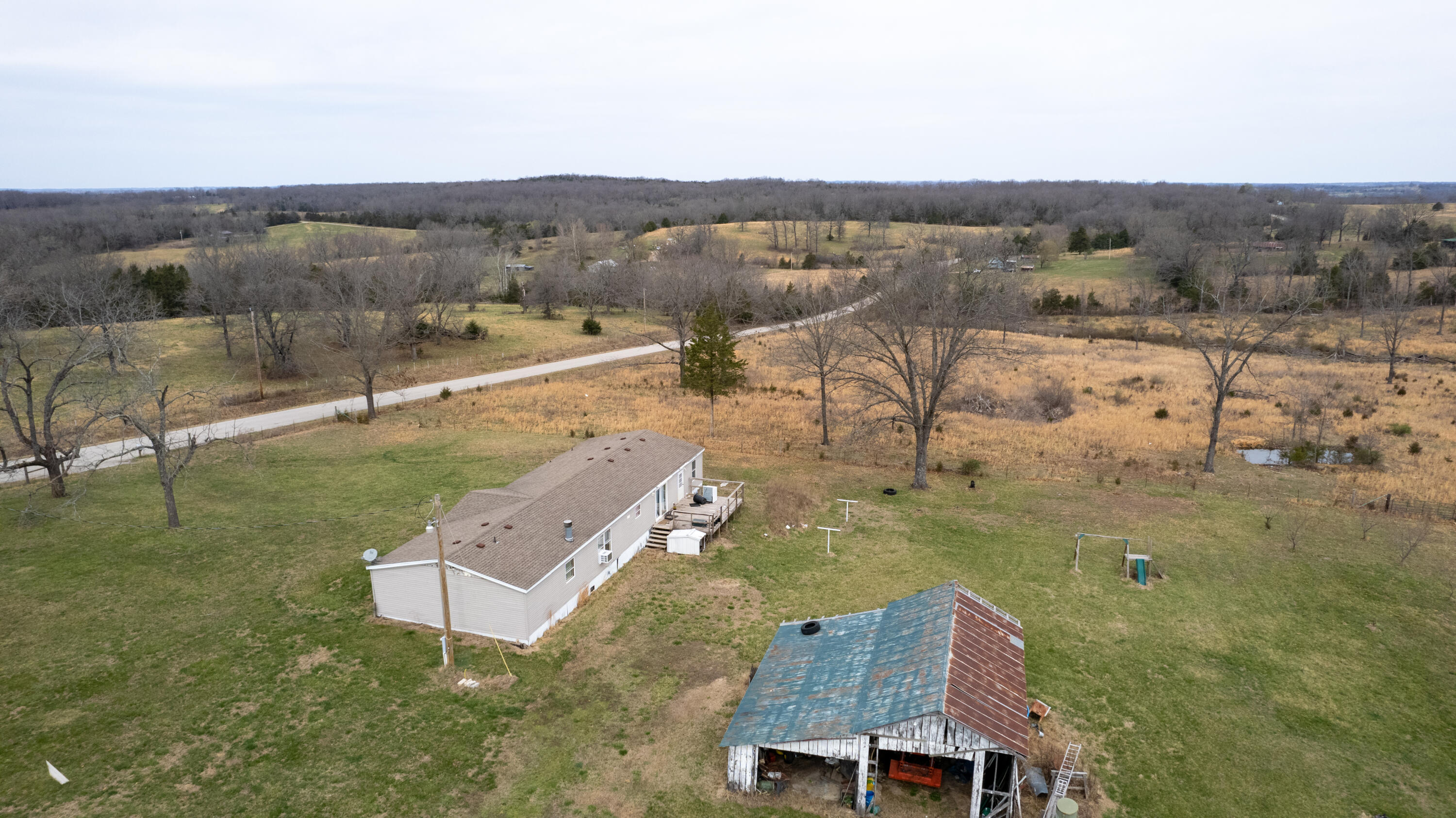 1032 County Road Property Photo 5