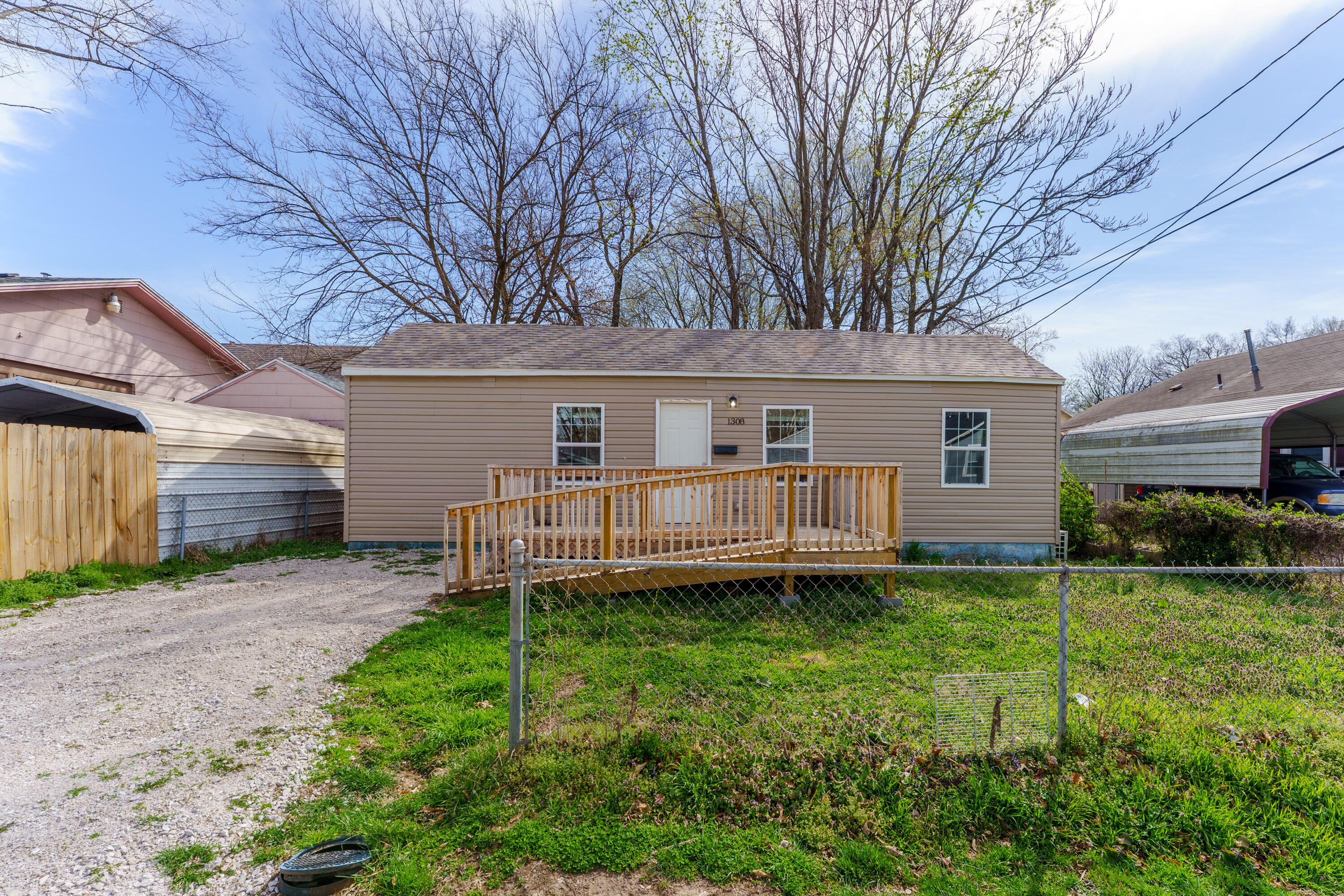 1308 North Franklin Avenue Property Photo