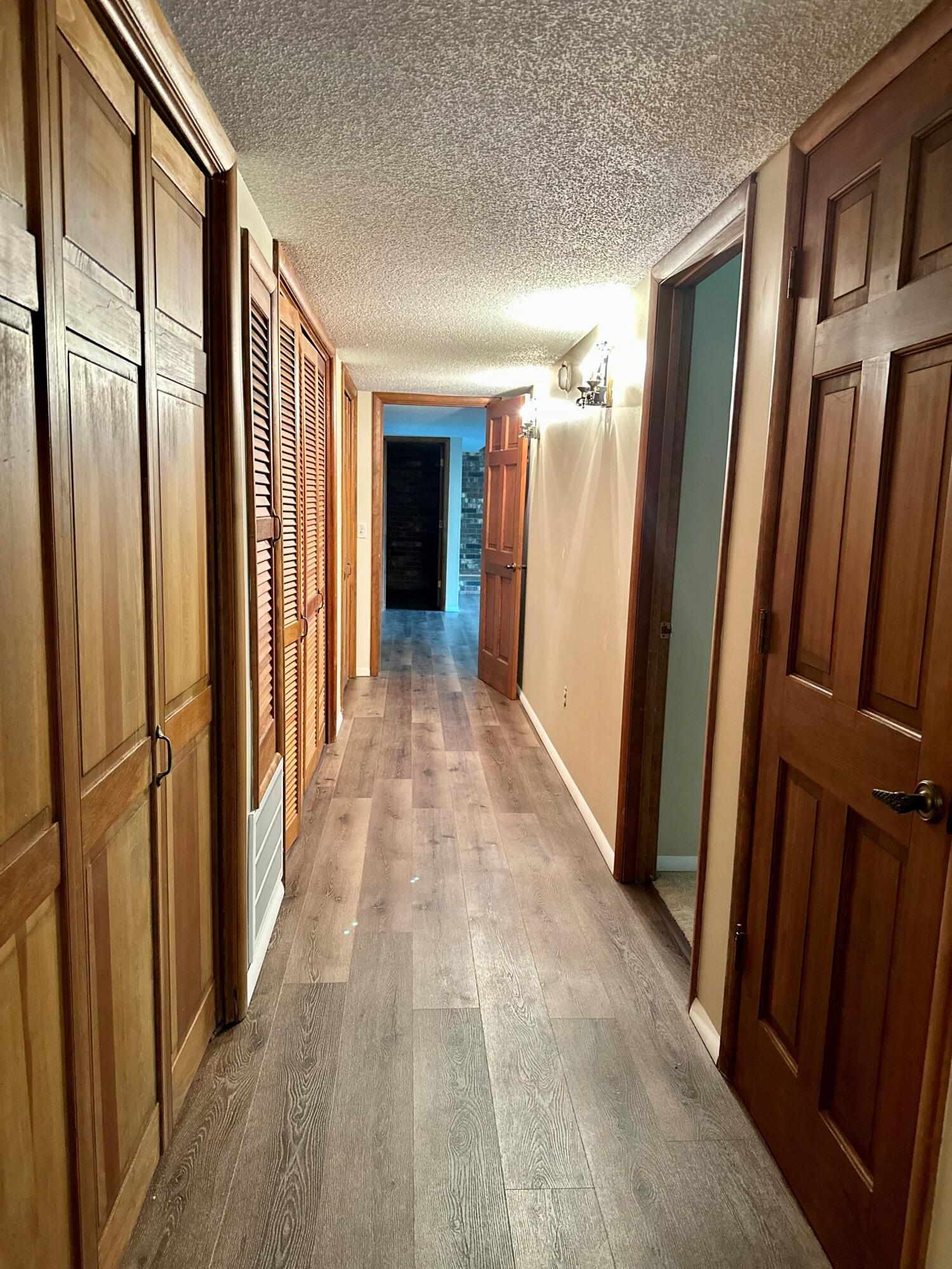 21866 Oak Ridge Drive Property Photo 27