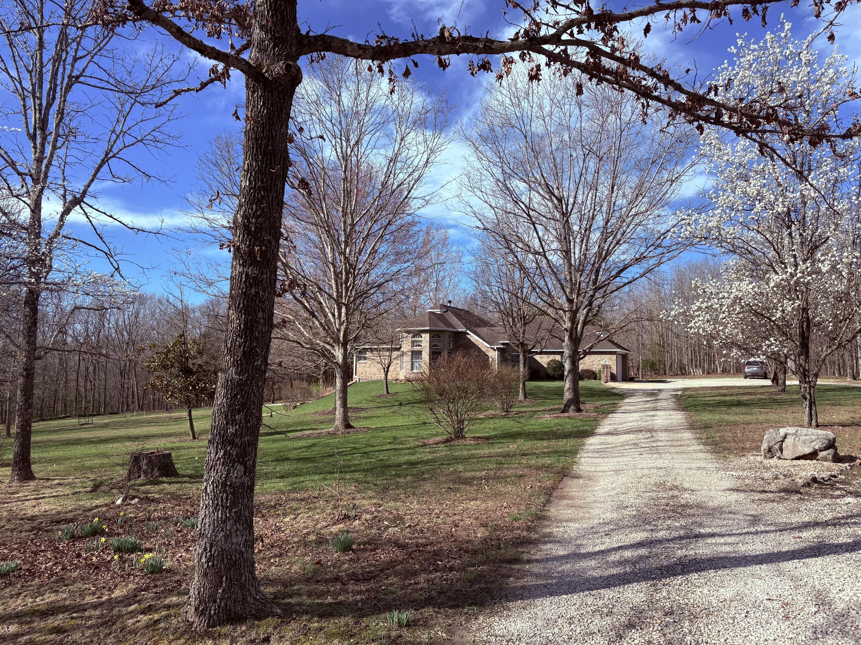 11175 Highway 68 Property Photo