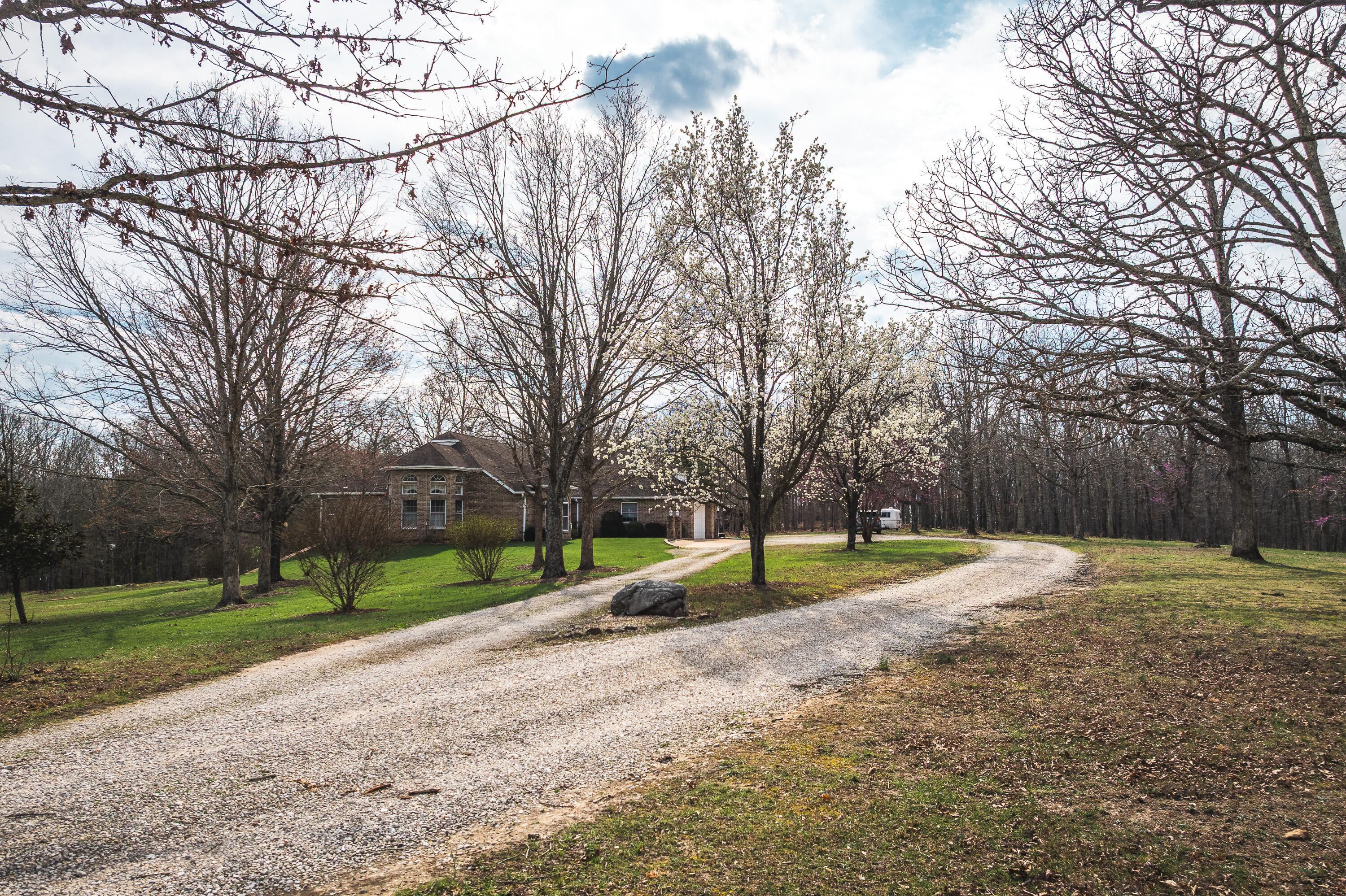 11175 Highway 68 Property Photo 9