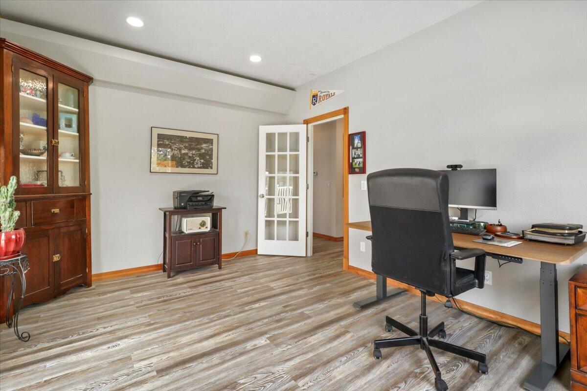 947-c Highway Ad Property Photo 9