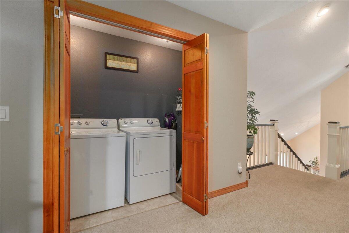 947-c Highway Ad Property Photo 21