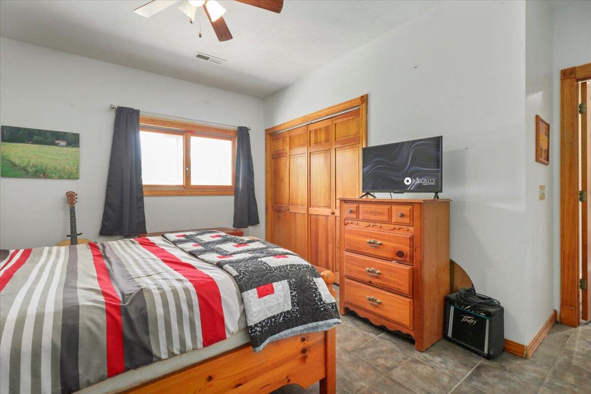 947-c Highway Ad Property Photo 27