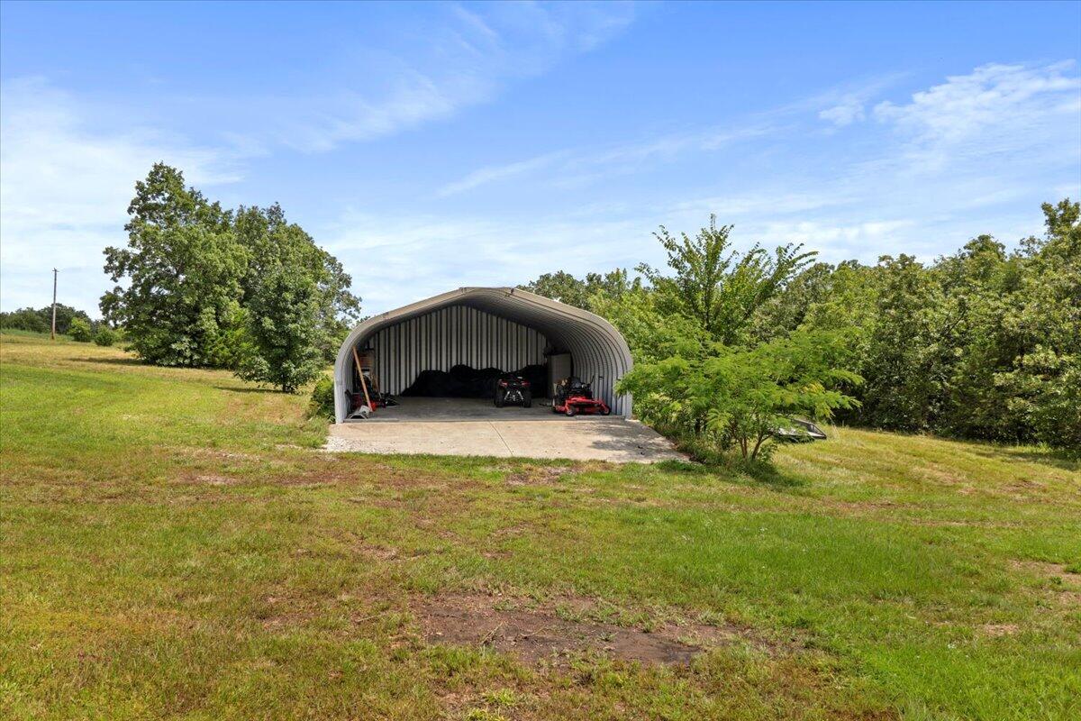 947-c Highway Ad Property Photo 38