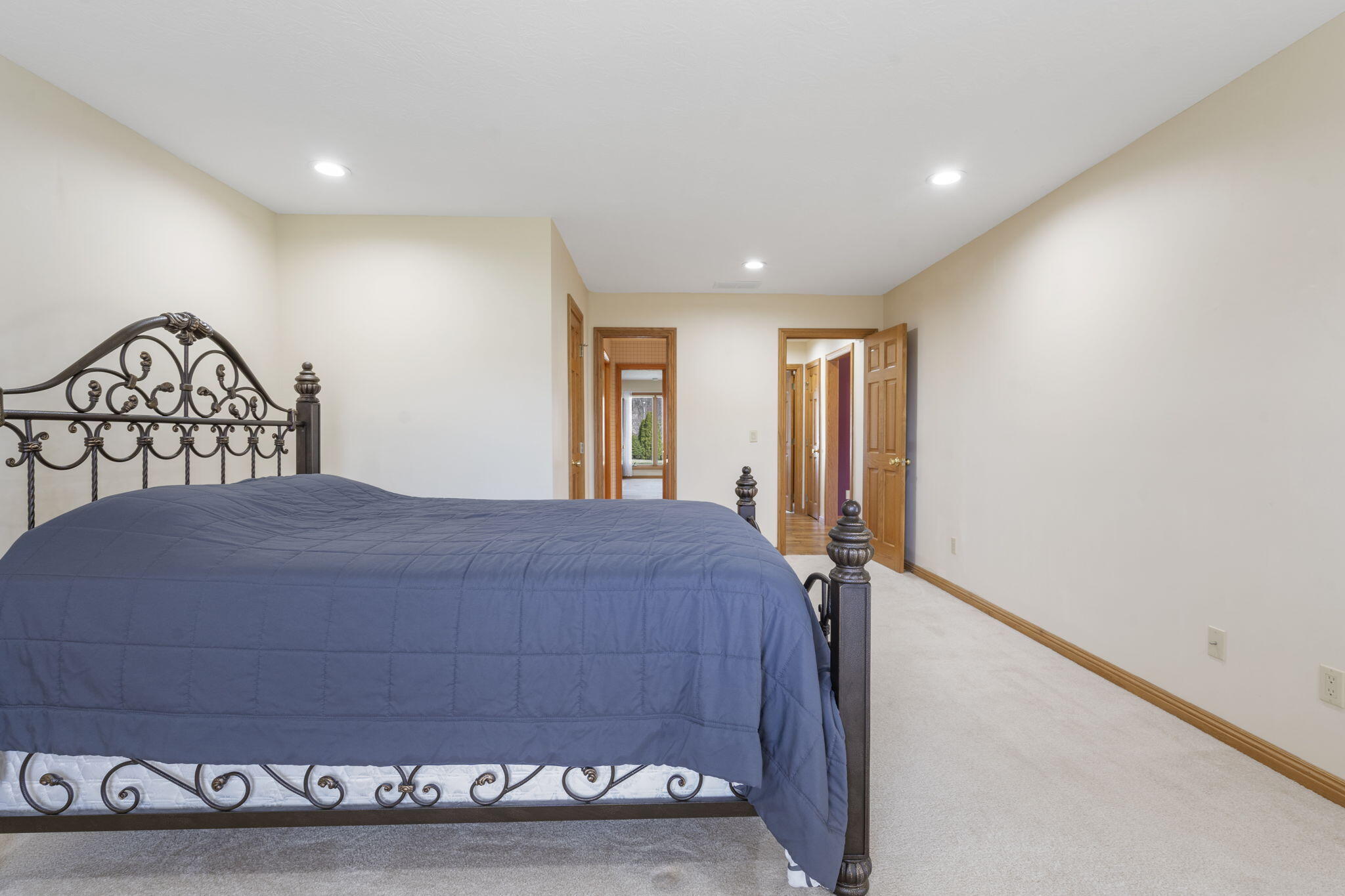 3261 South Ridgewood Court Property Photo 17
