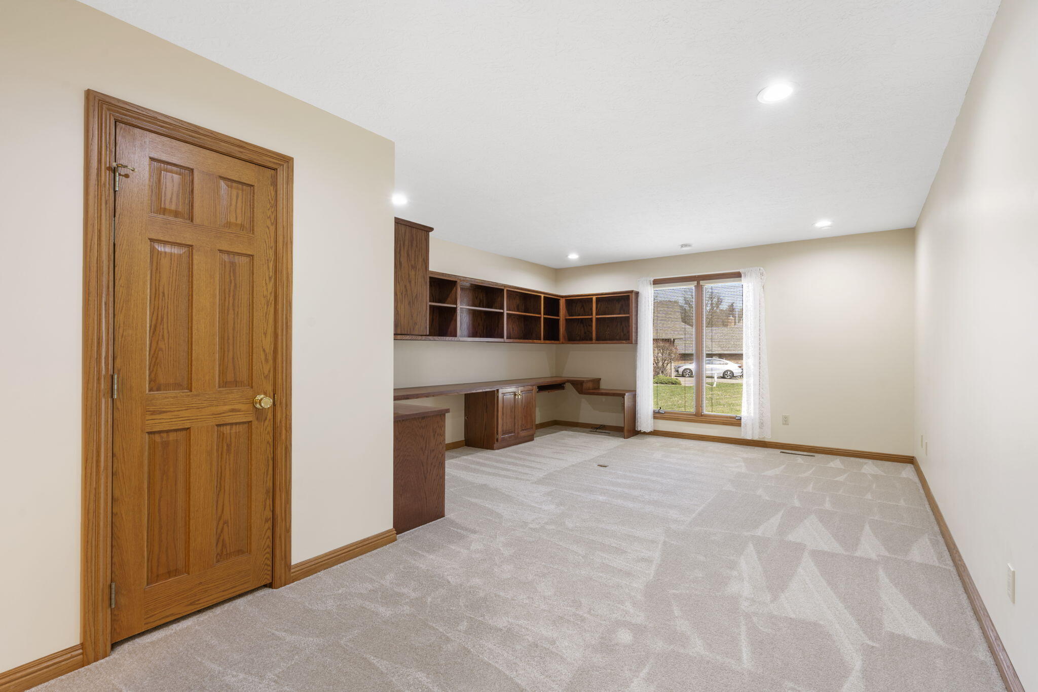 3261 South Ridgewood Court Property Photo 20