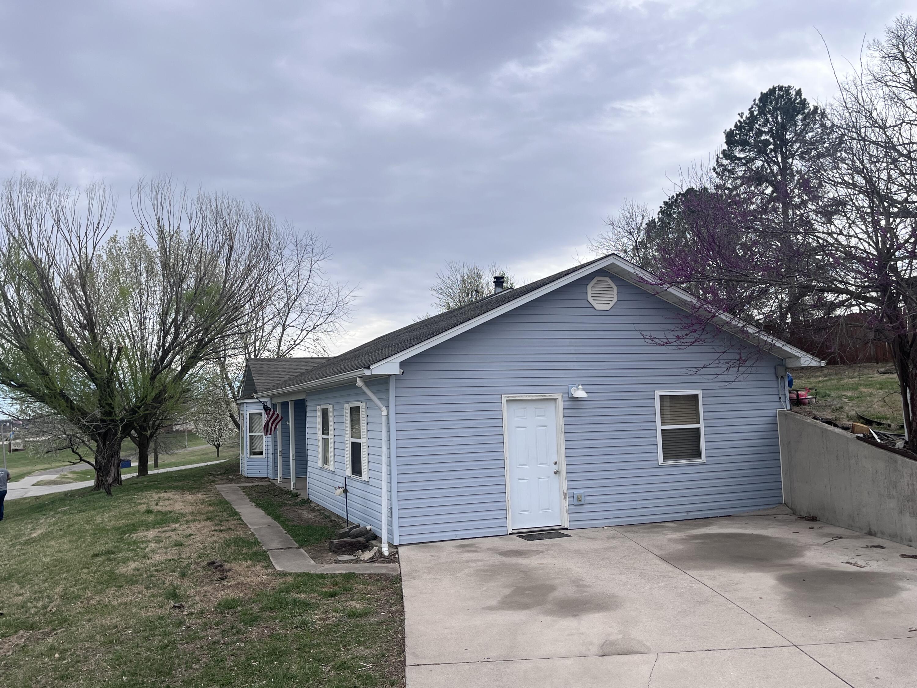 208 North Julie Avenue Property Photo 63