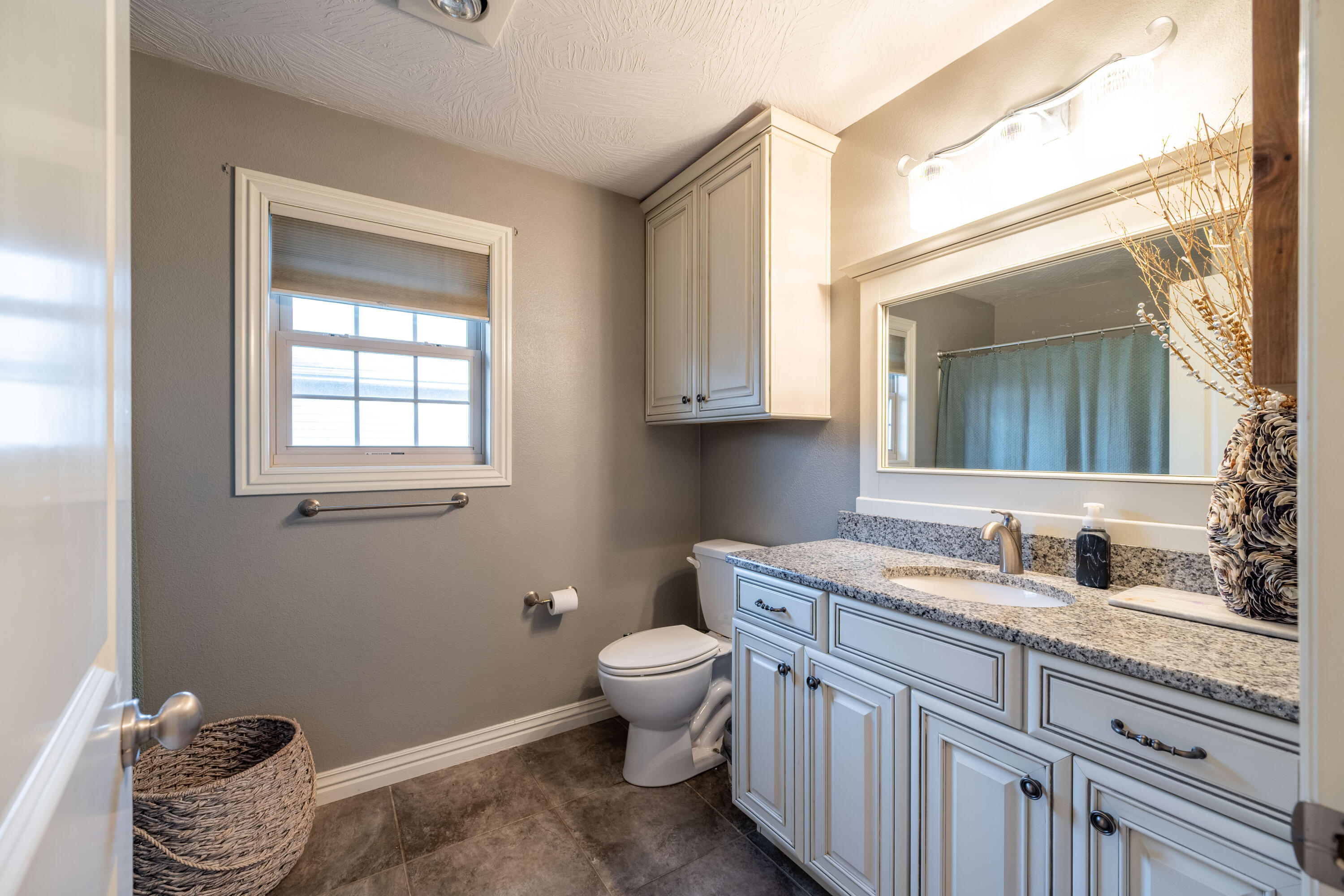 922 East Ozark Jubilee Drive Property Photo 22