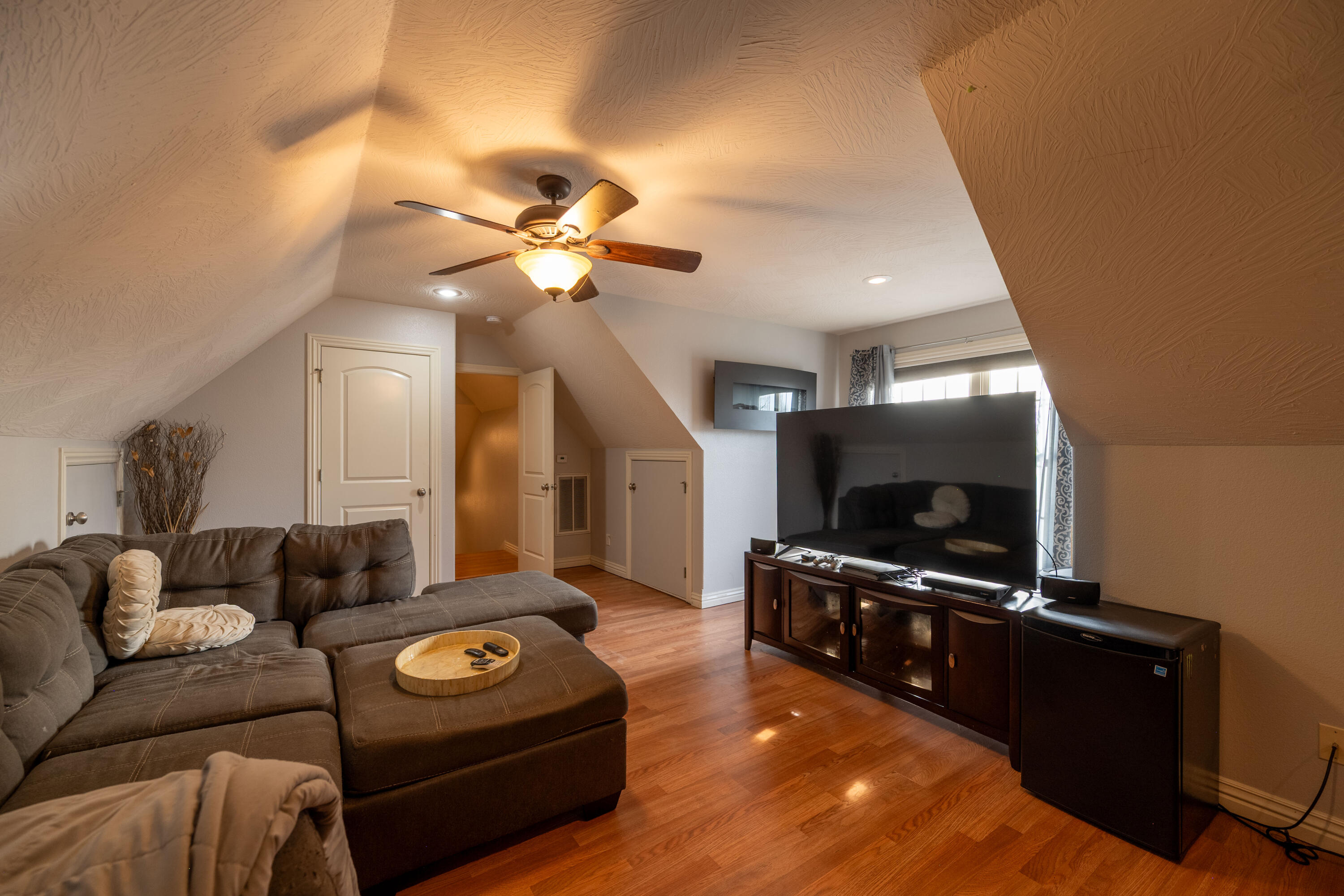 922 East Ozark Jubilee Drive Property Photo 27