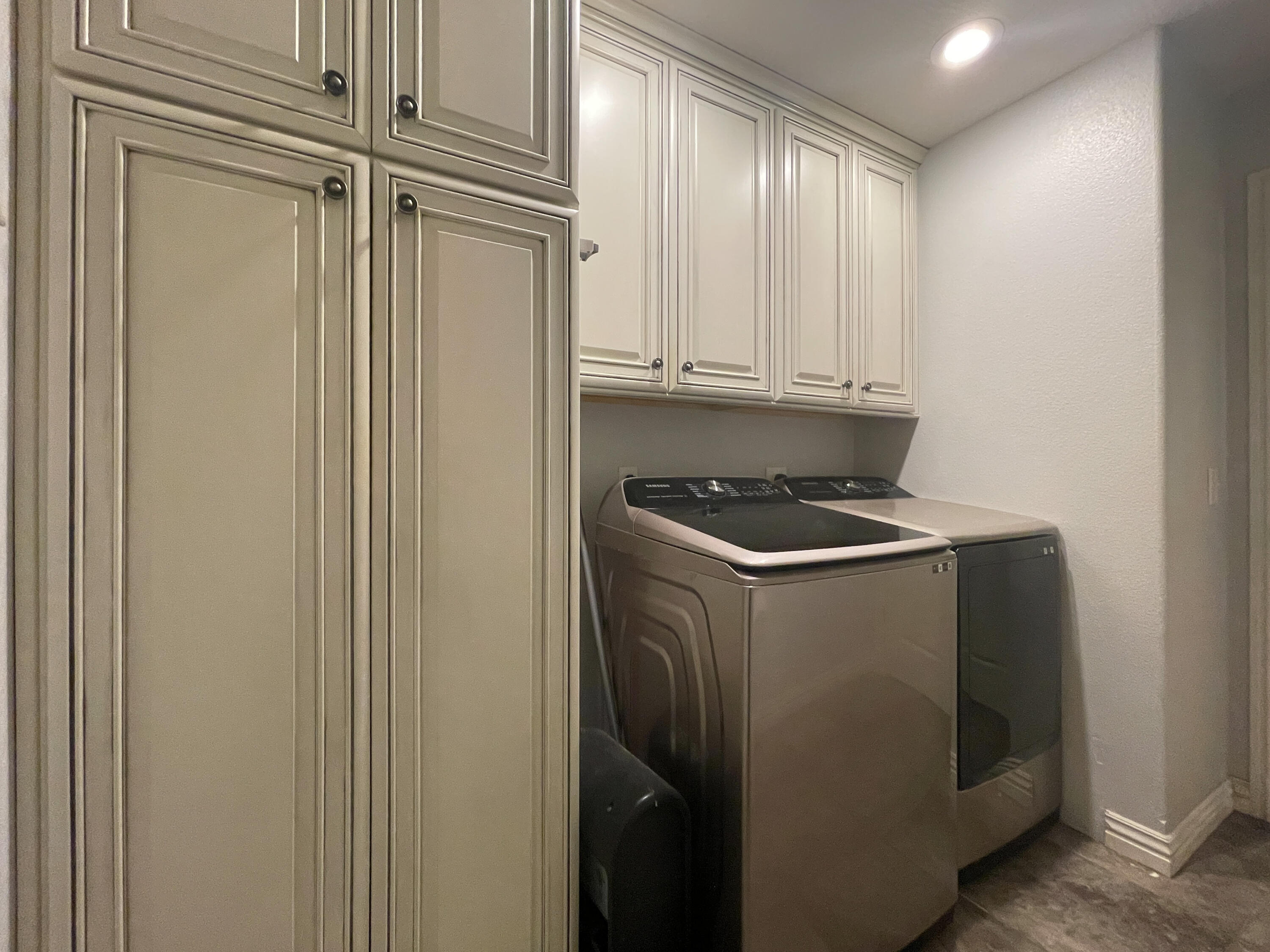 922 East Ozark Jubilee Drive Property Photo 31
