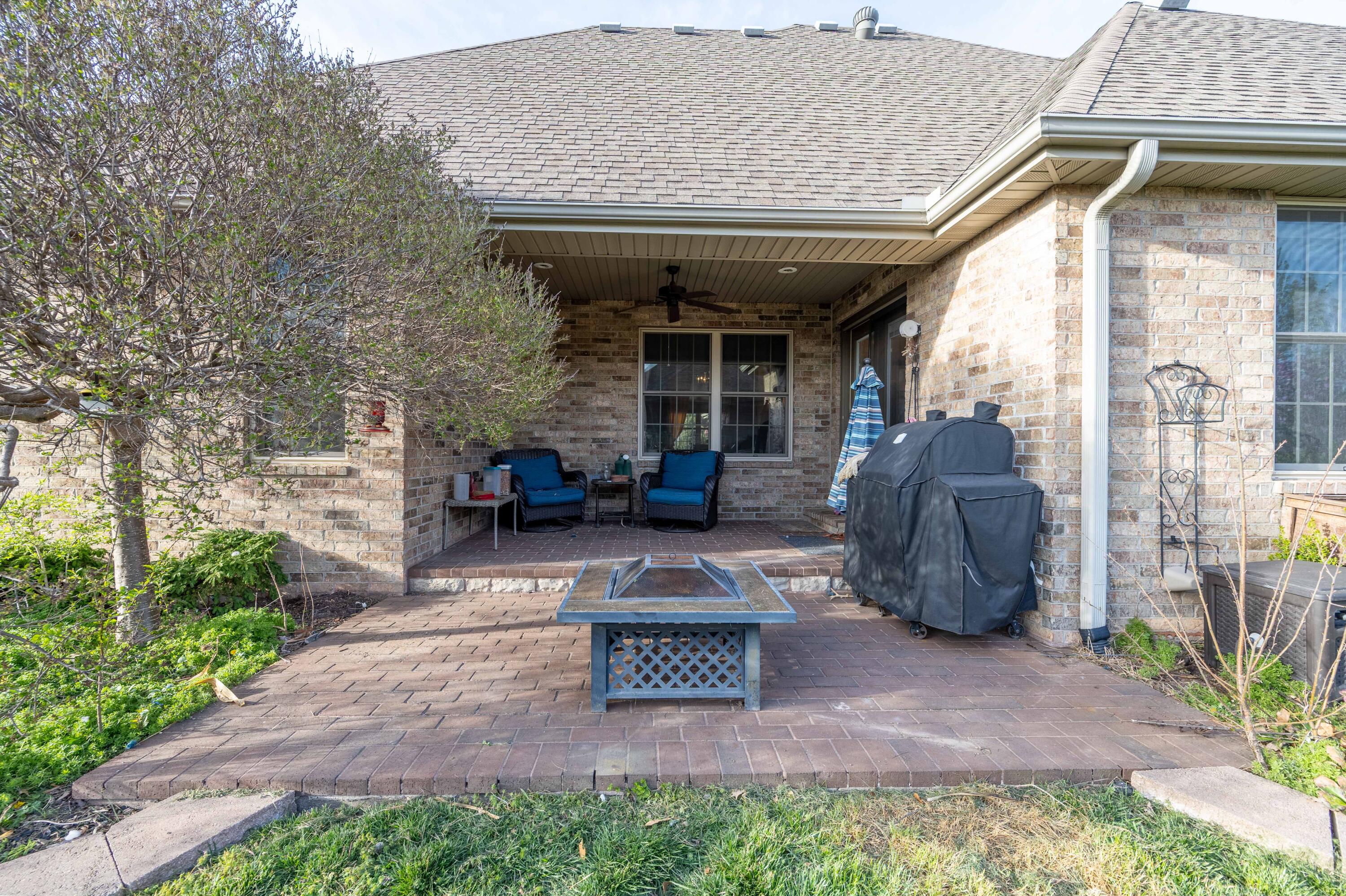 922 East Ozark Jubilee Drive Property Photo 33